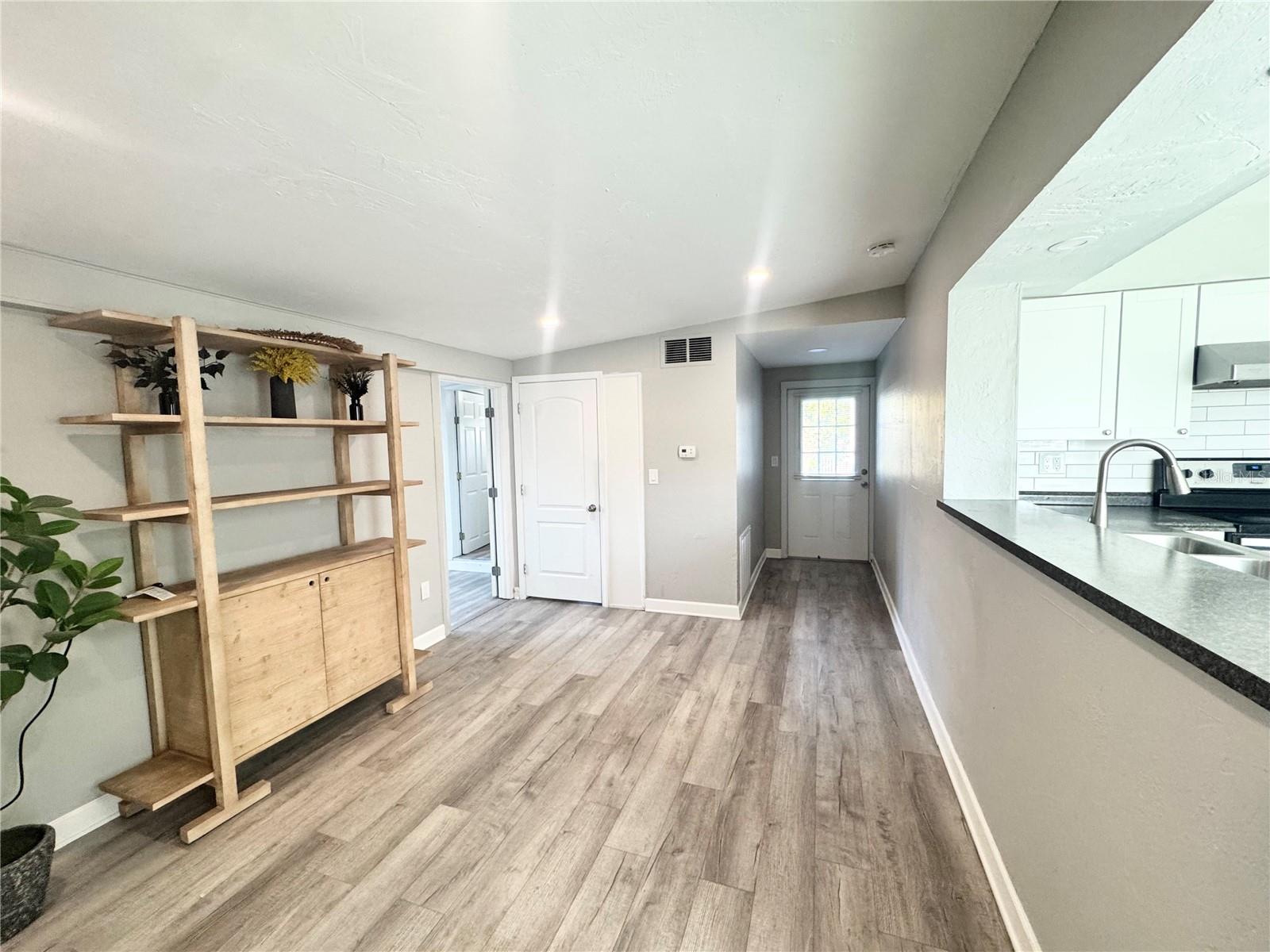 3913 S SHADE AVE, SARASOTA, FL, 34231