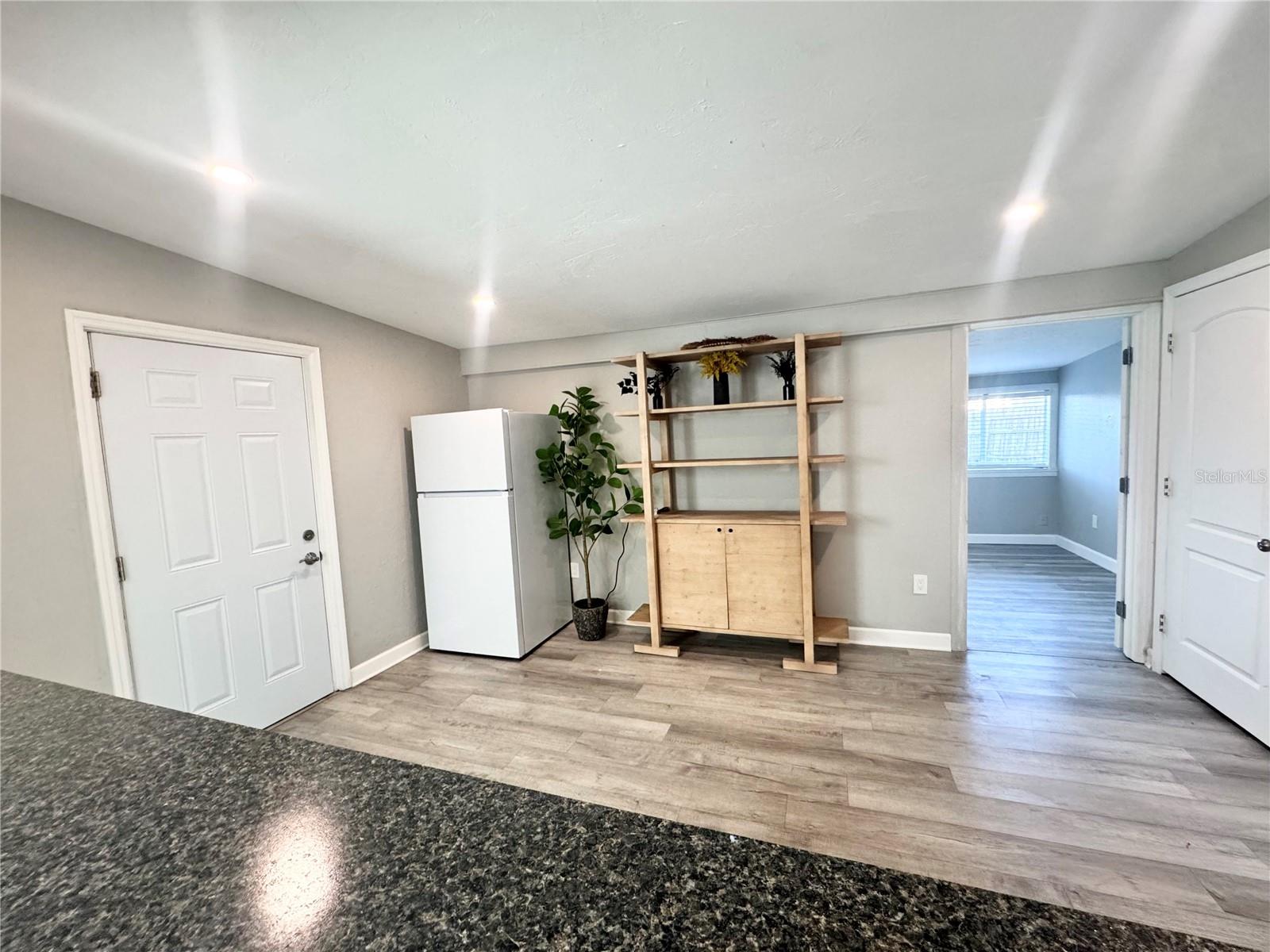 3913 S SHADE AVE, SARASOTA, FL, 34231