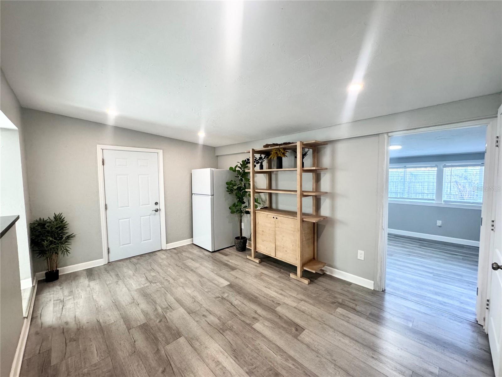 3913 S SHADE AVE, SARASOTA, FL, 34231