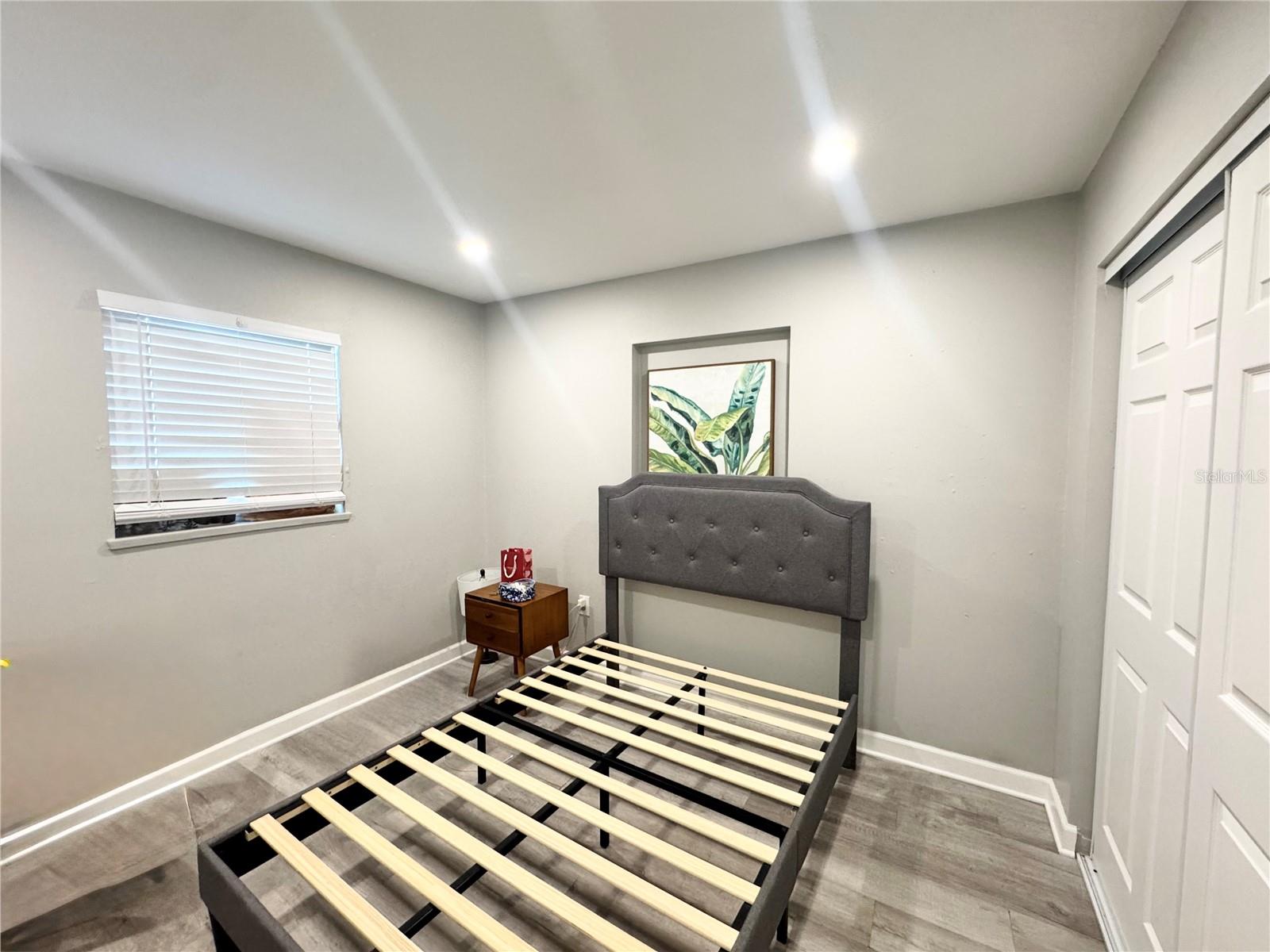 3913 S SHADE AVE, SARASOTA, FL, 34231