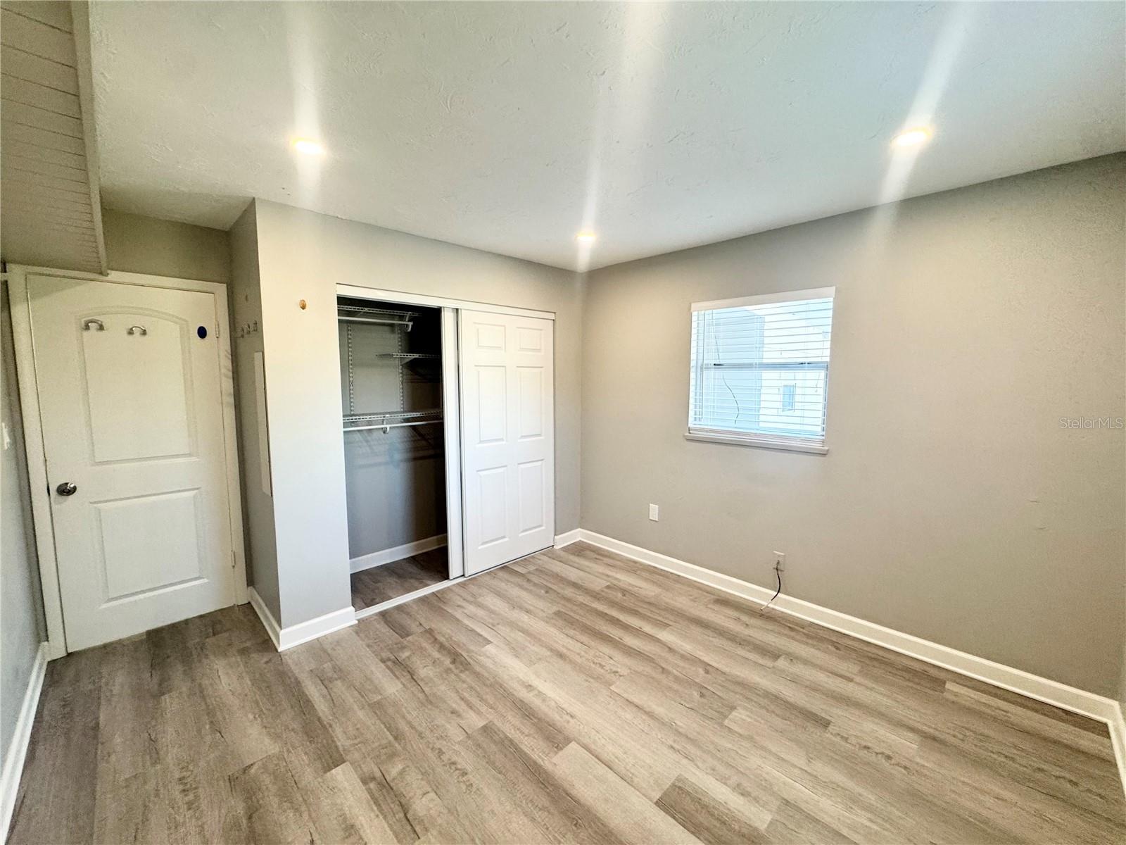 3913 S SHADE AVE, SARASOTA, FL, 34231