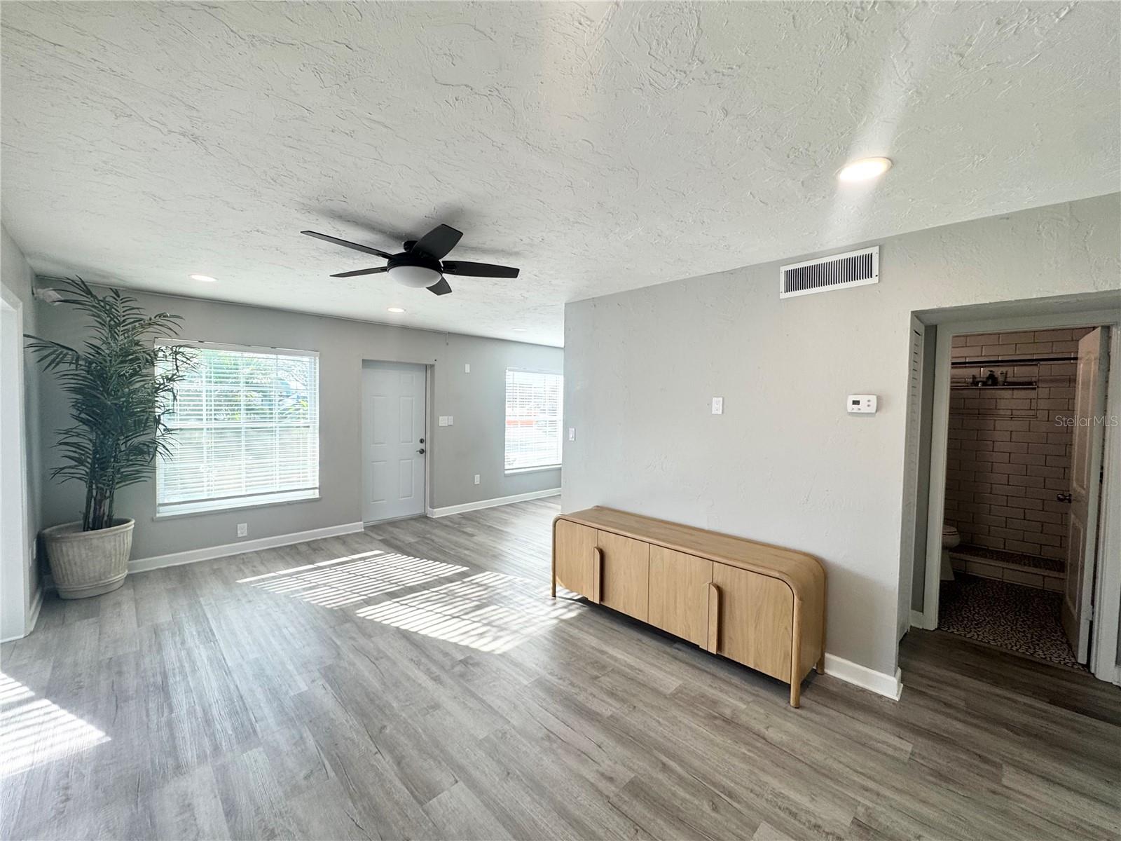 3913 S SHADE AVE, SARASOTA, FL, 34231