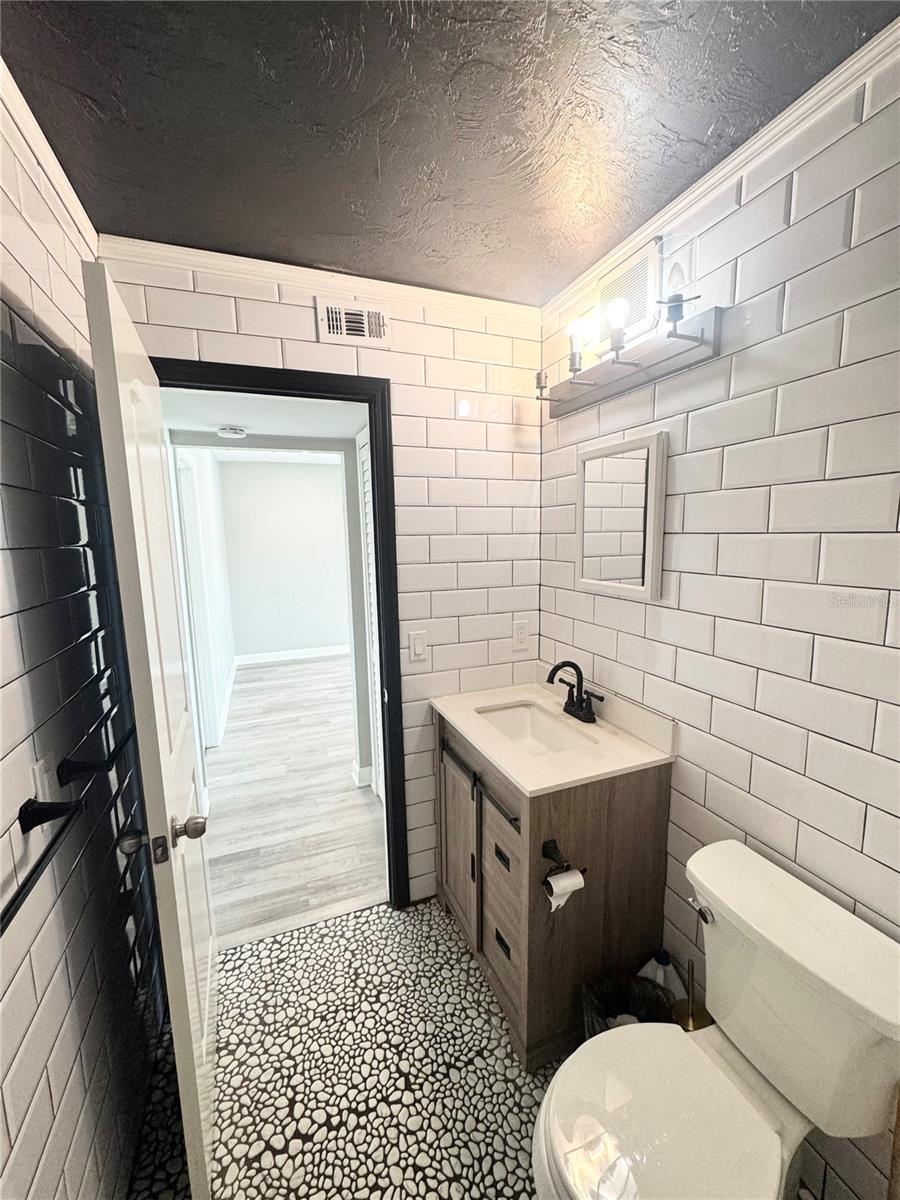 3913 S SHADE AVE, SARASOTA, FL, 34231