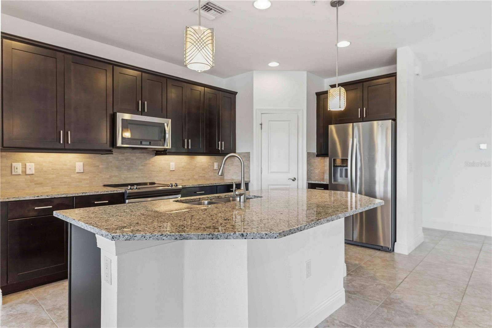 23113 BANBURY WAY #202, VENICE, FL, 34293