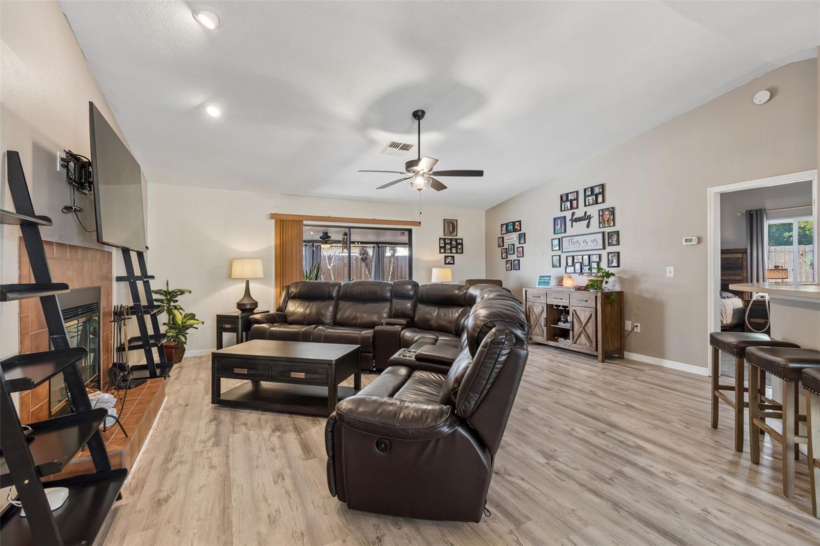 7849 OSTEEN RD, NEW PORT RICHEY, FL, 34653