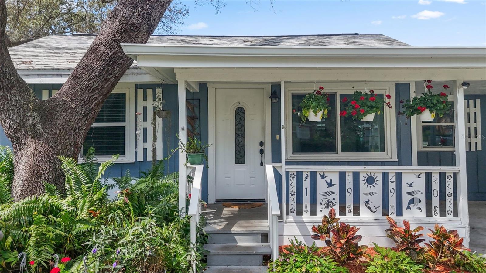 1990 CAROLINA AVE, TARPON SPRINGS, FL, 34689