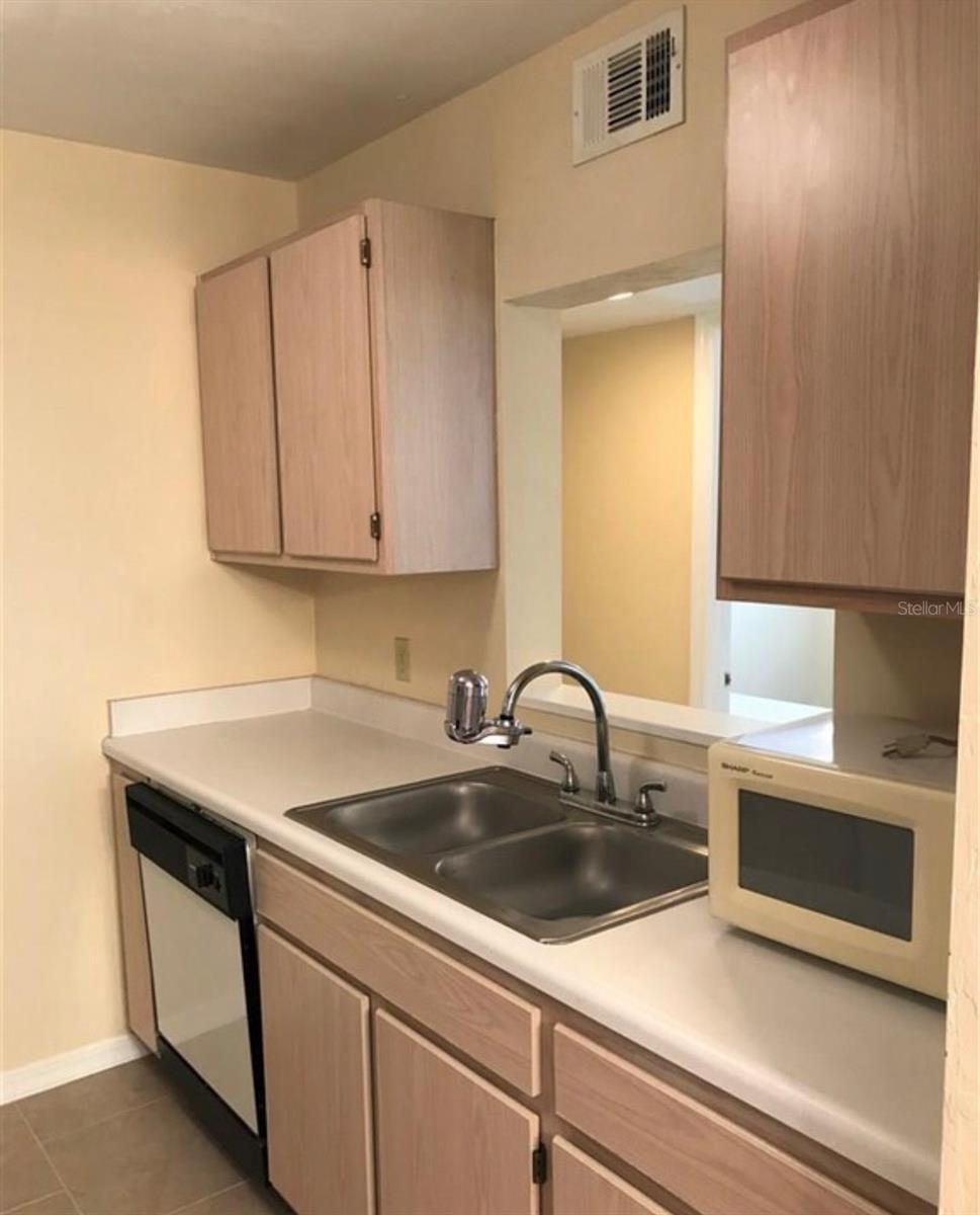 2360 SW ARCHER RD #810, GAINESVILLE, FL, 32608