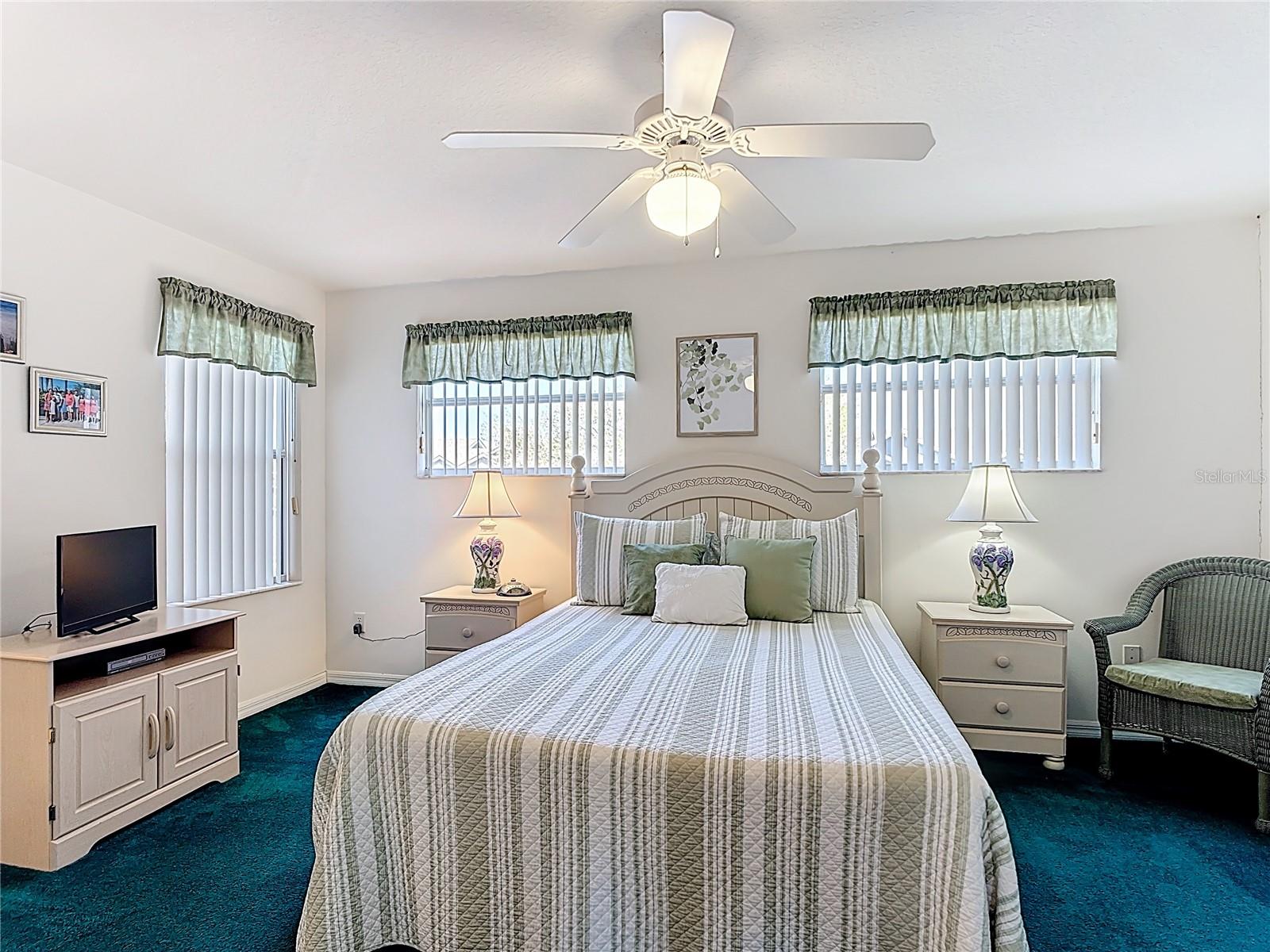 565 ORCHID DR, DAVENPORT, FL, 33897