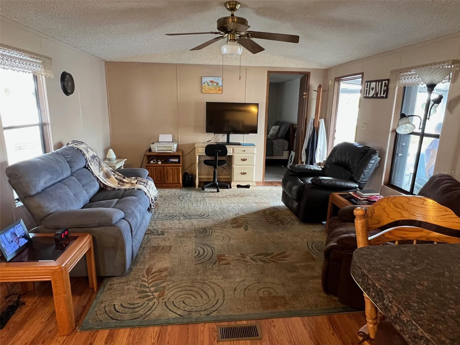 6580 SEMINOLE BLVD #300, SEMINOLE, FL, 33772