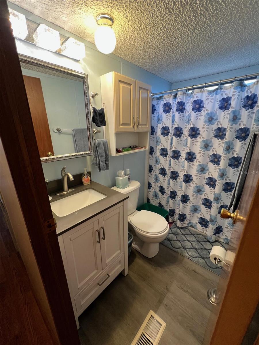 6580 SEMINOLE BLVD #300, SEMINOLE, FL, 33772