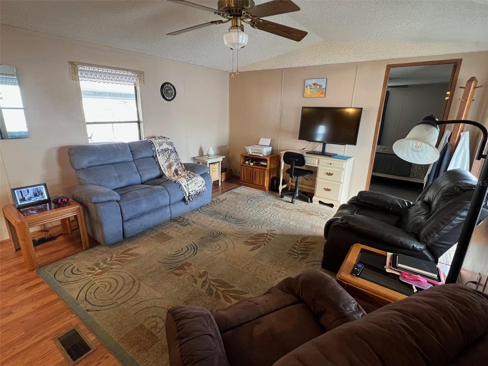 6580 SEMINOLE BLVD #300, SEMINOLE, FL, 33772