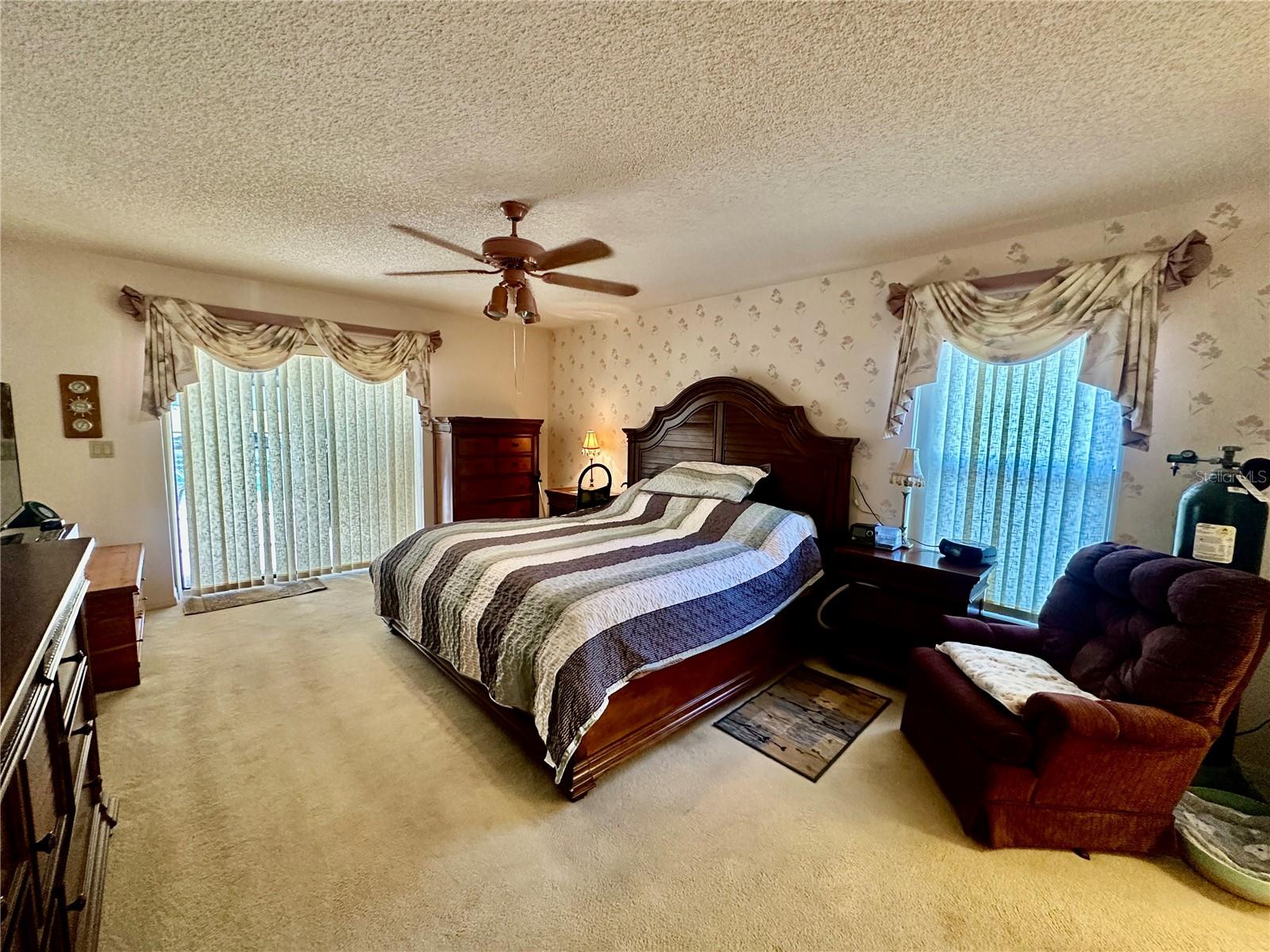 262 SANTA ROSA DR, WINTER HAVEN, FL, 33884