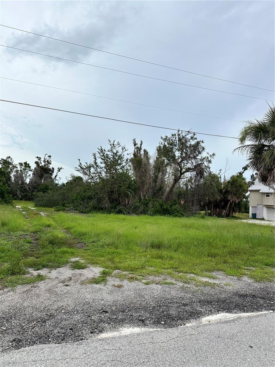 120 SPANIARDS RD, PLACIDA, FL, 33946