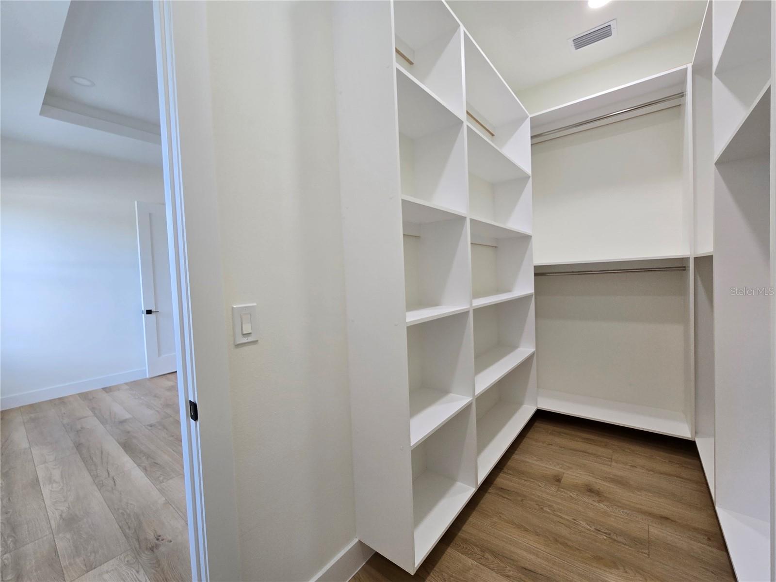2506 W ARCH ST, TAMPA, FL, 33607