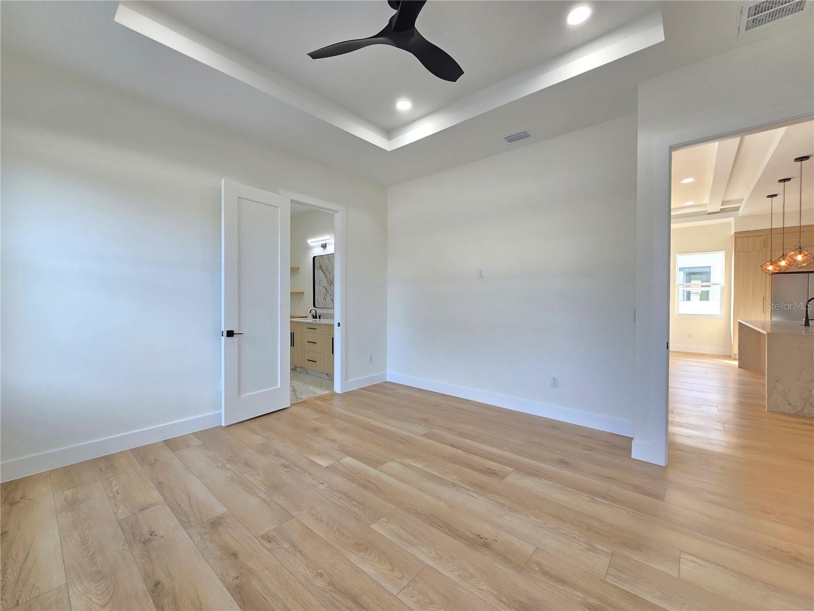 2506 W ARCH ST, TAMPA, FL, 33607