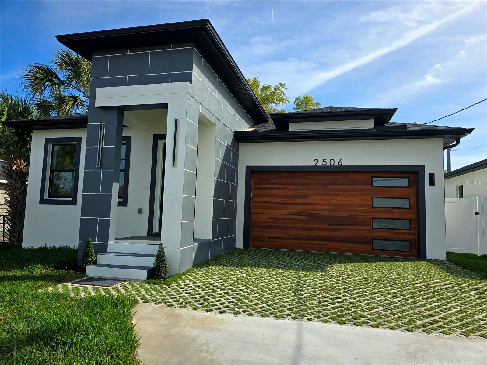 2506 W ARCH ST, TAMPA, FL, 33607