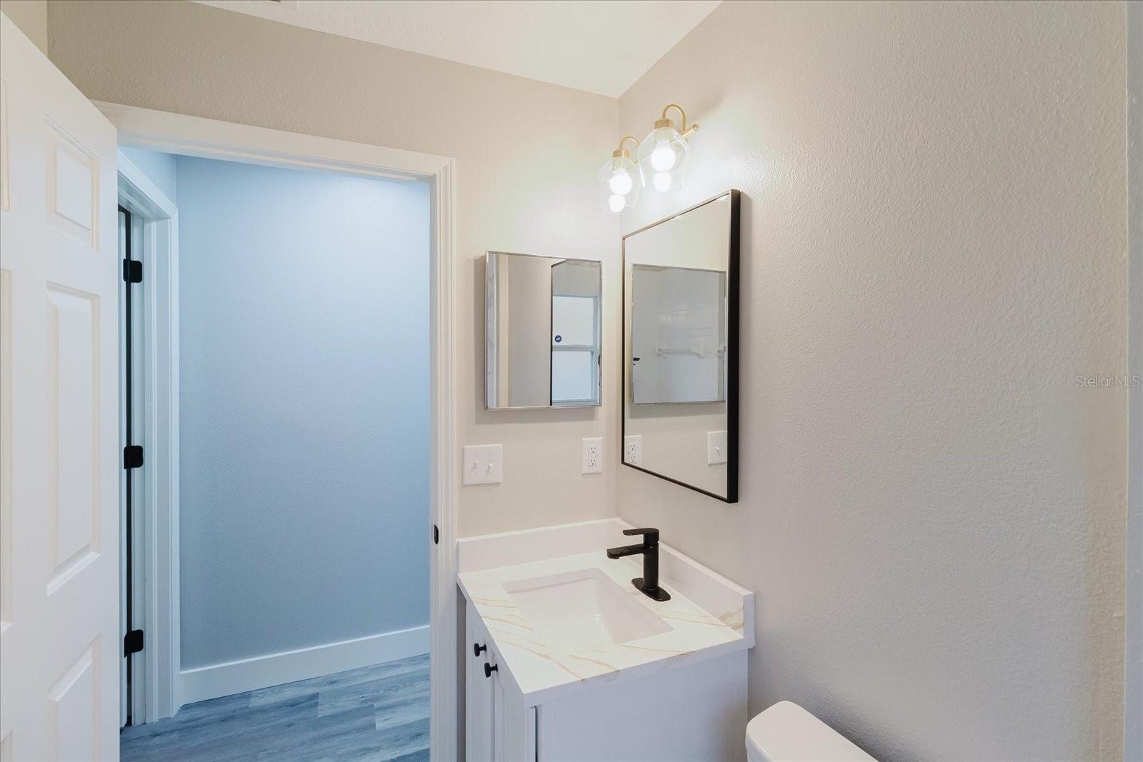 7861 CARRIAGE POINTE DR, GIBSONTON, FL, 33534