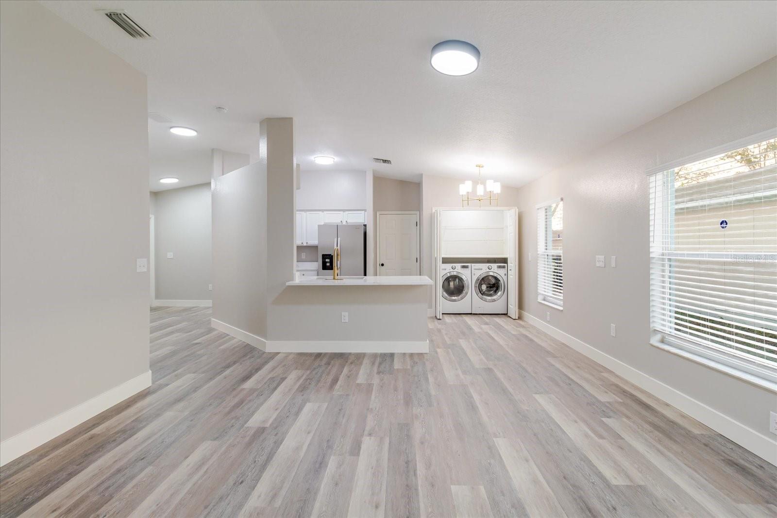 7861 CARRIAGE POINTE DR, GIBSONTON, FL, 33534