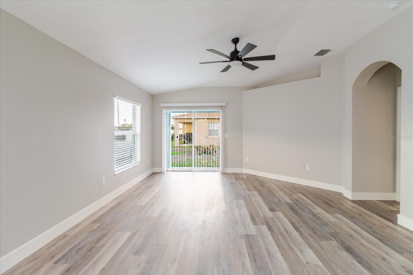 7861 CARRIAGE POINTE DR, GIBSONTON, FL, 33534