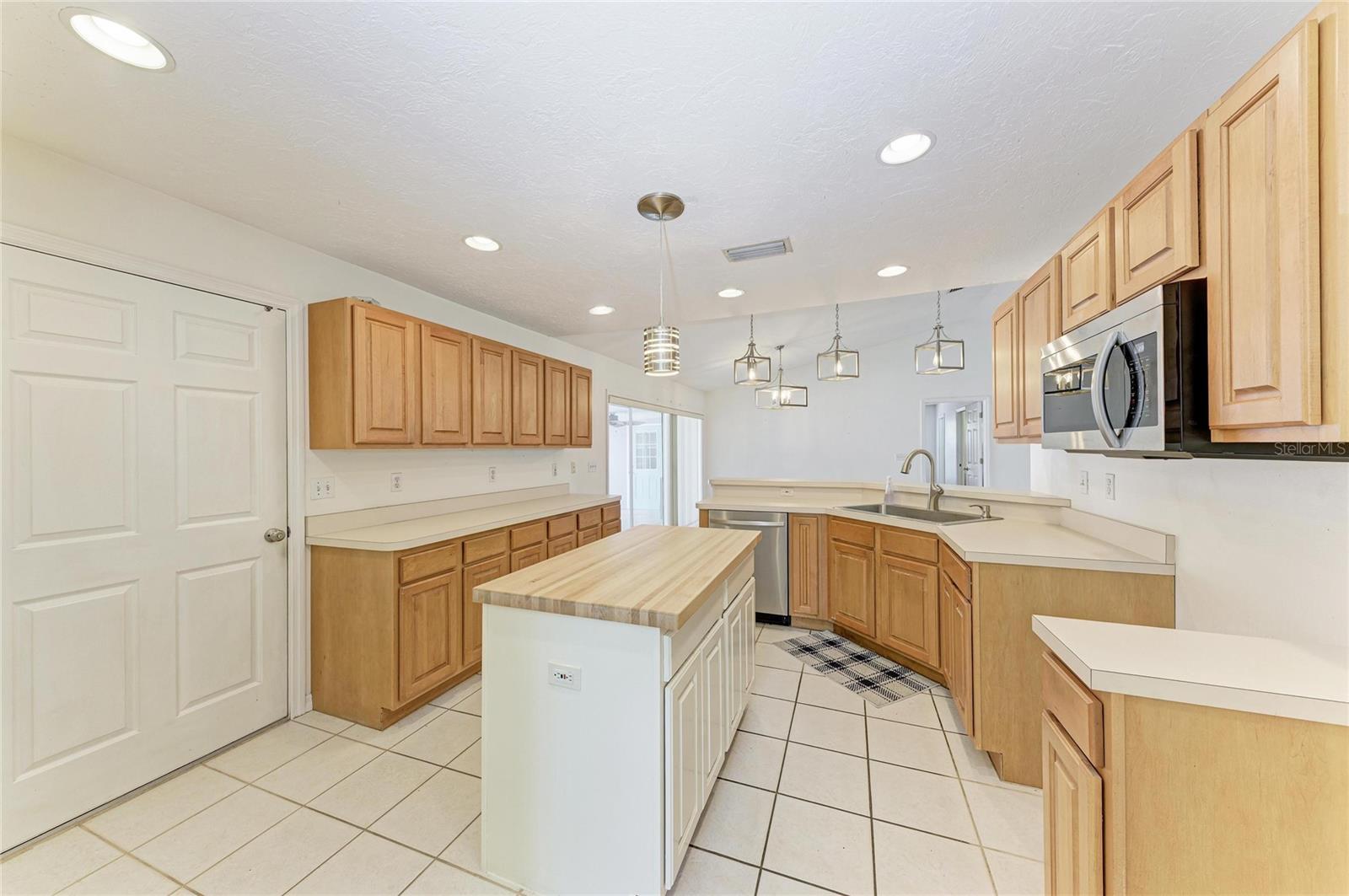 515 75TH ST NW, BRADENTON, FL, 34209