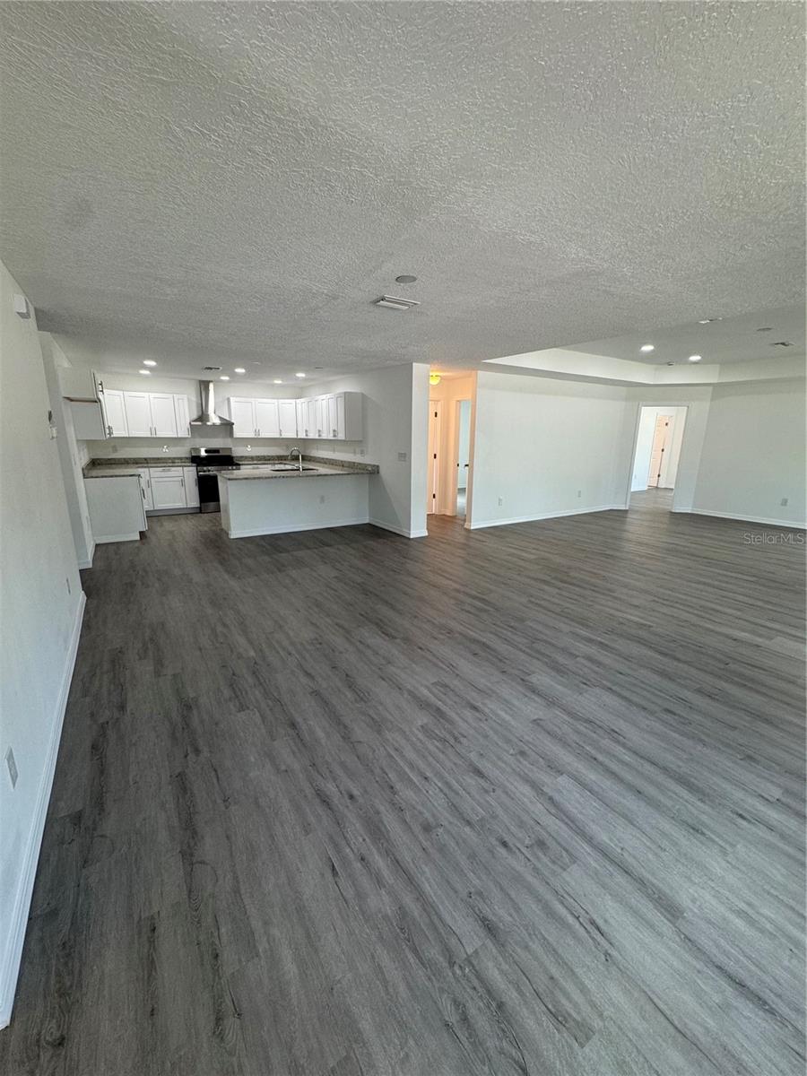 8448 BALM ST, WEEKI WACHEE, FL, 34607