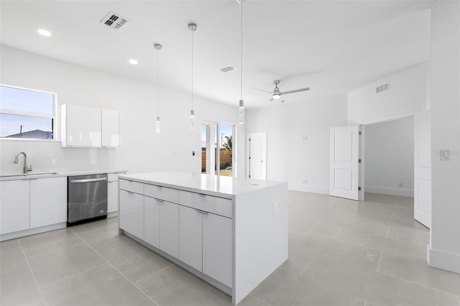 152 PENNFIELD ST, LEHIGH ACRES, FL, 33974