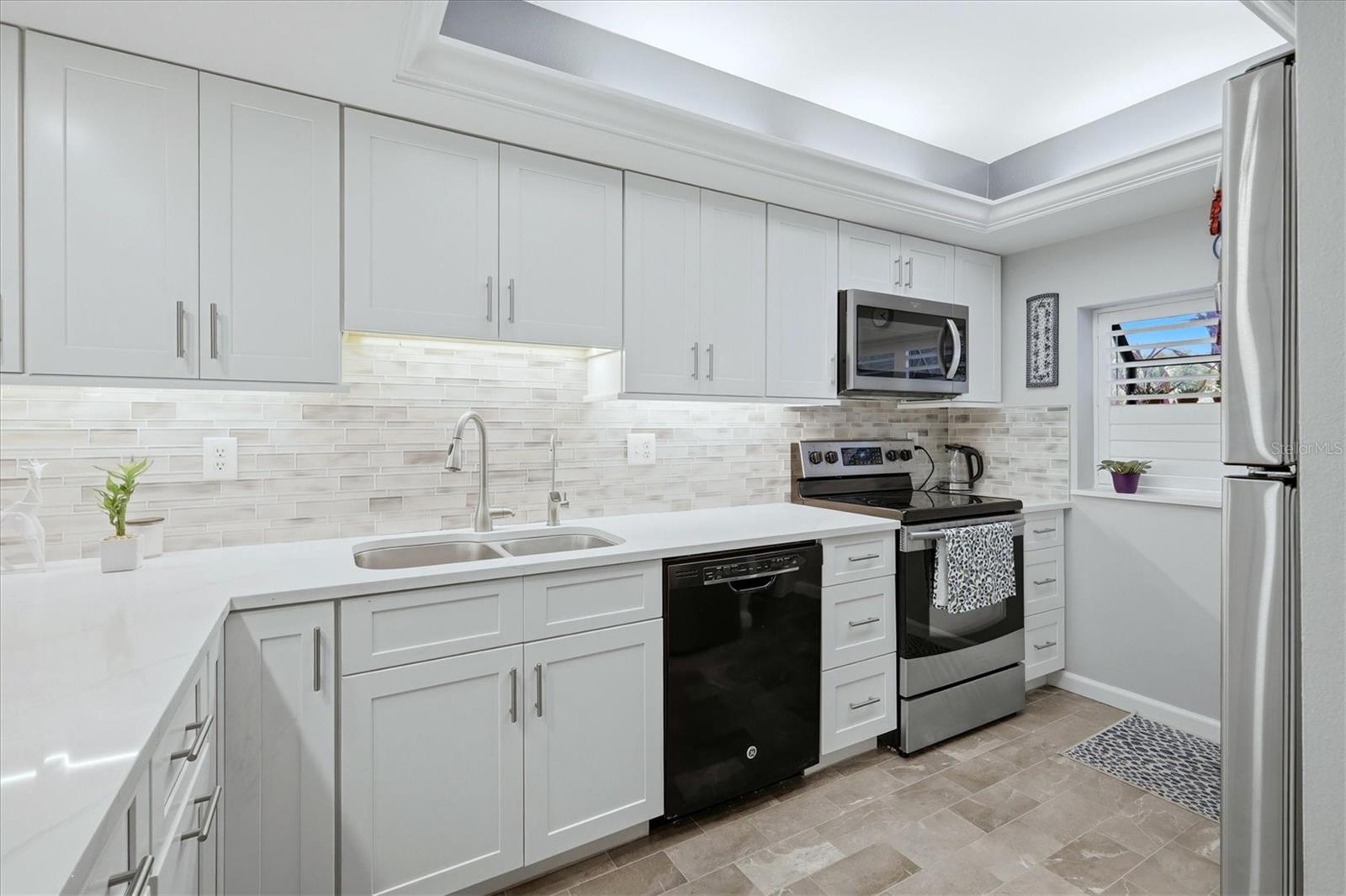 3361 CROSS CREEK DR #3361, SARASOTA, FL, 34231