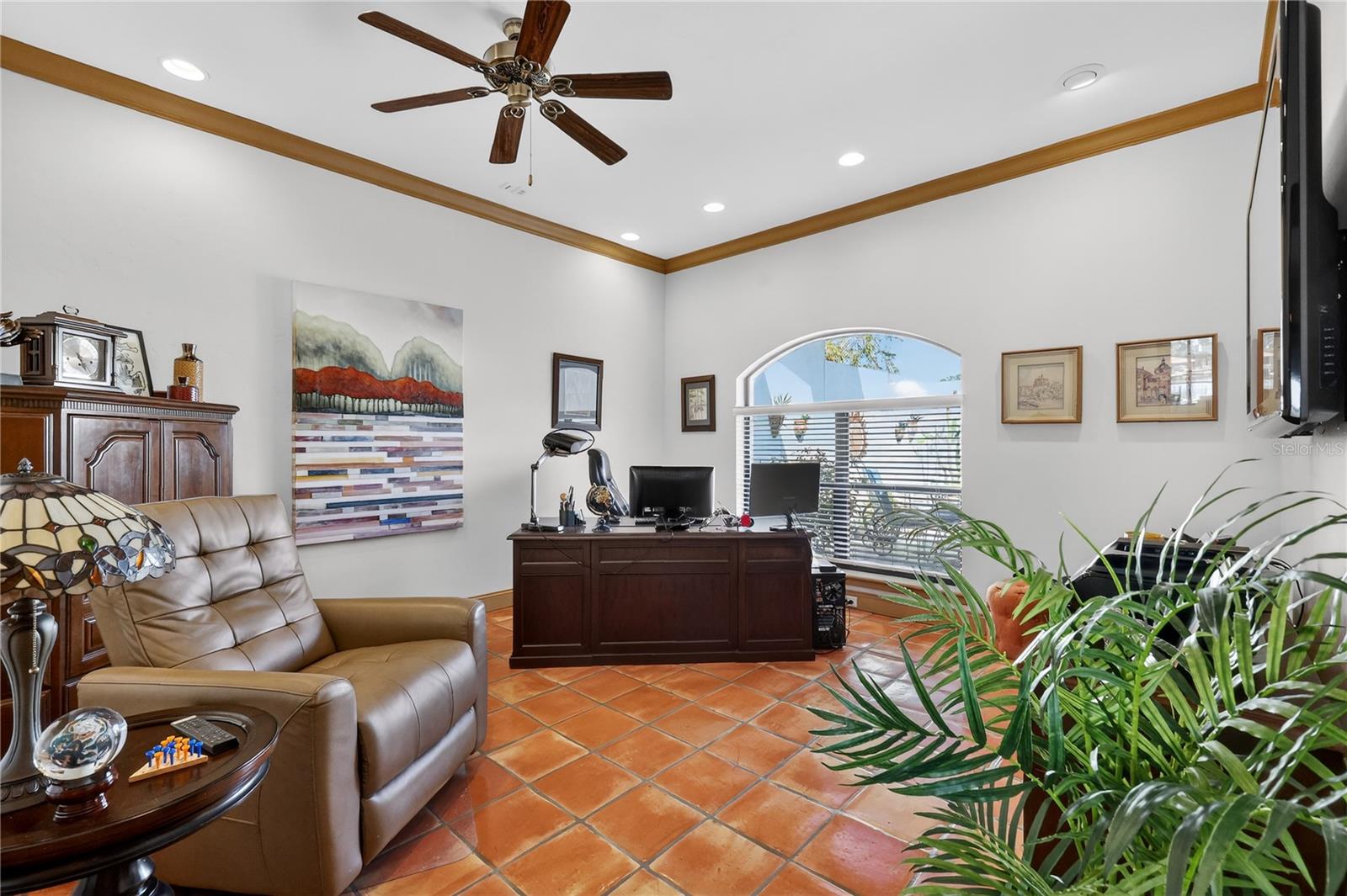 16238 E SHIRLEY SHORES RD, TAVARES, FL, 32778