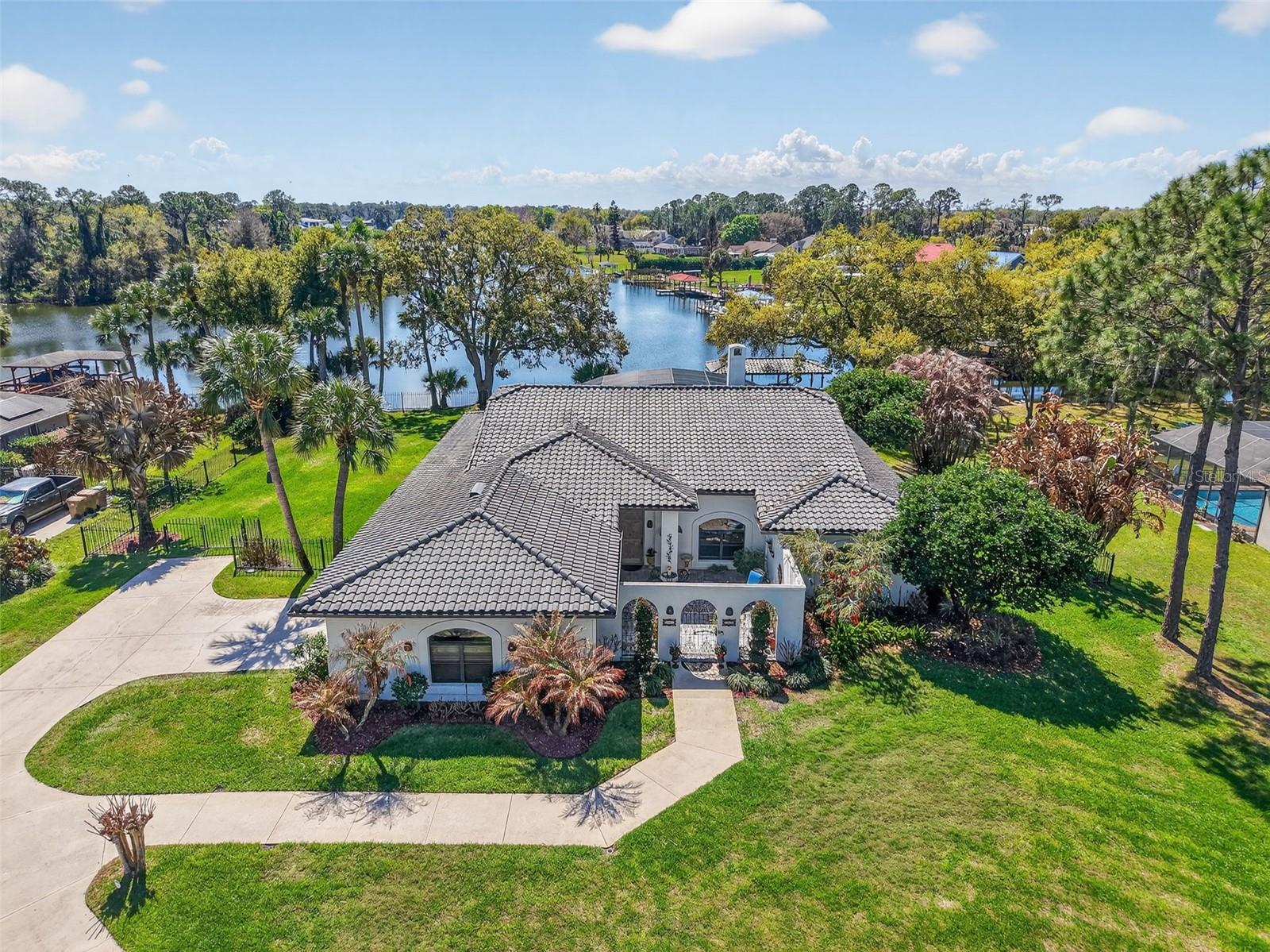 16238 E SHIRLEY SHORES RD, TAVARES, FL, 32778