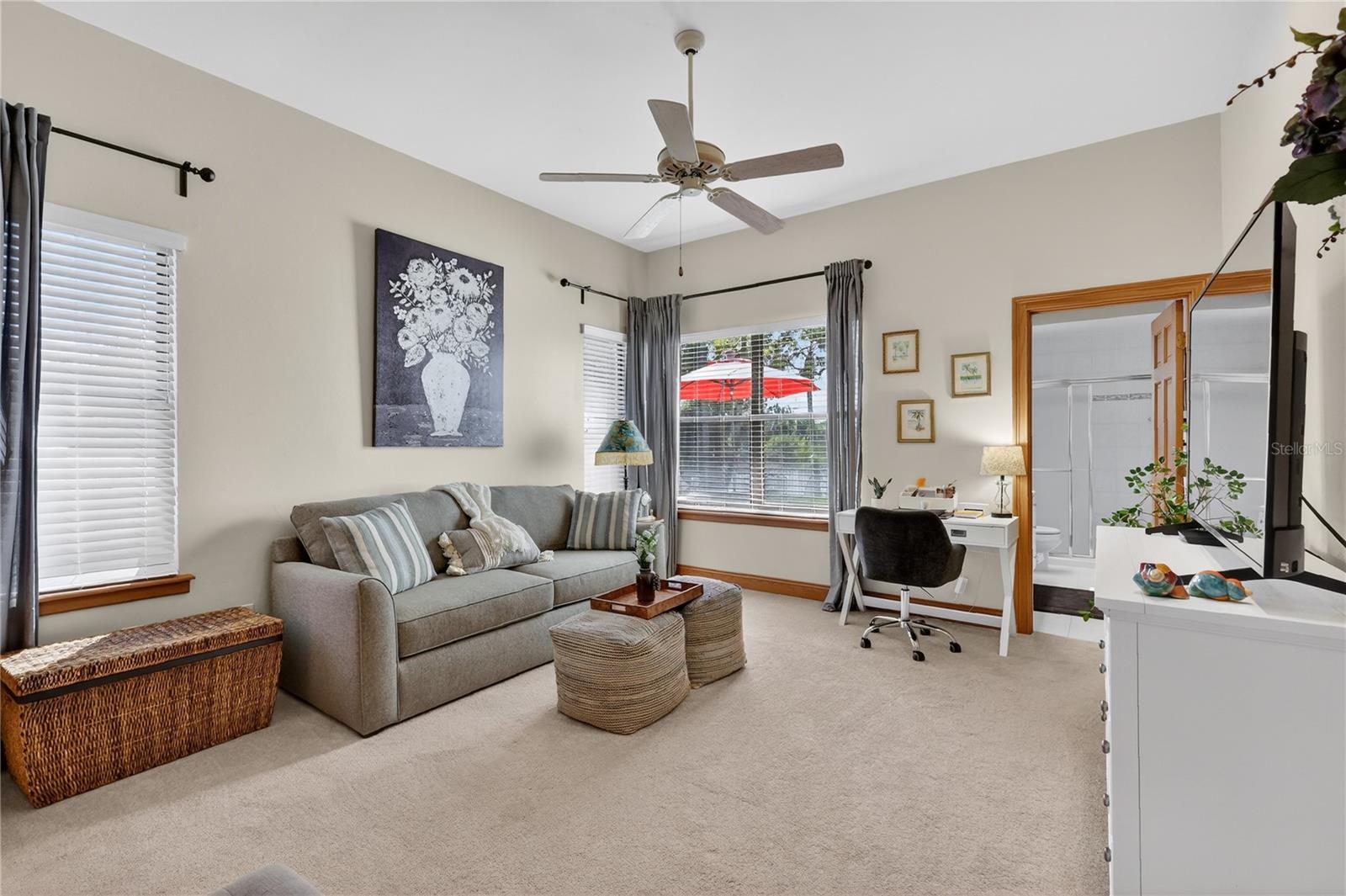 16238 E SHIRLEY SHORES RD, TAVARES, FL, 32778
