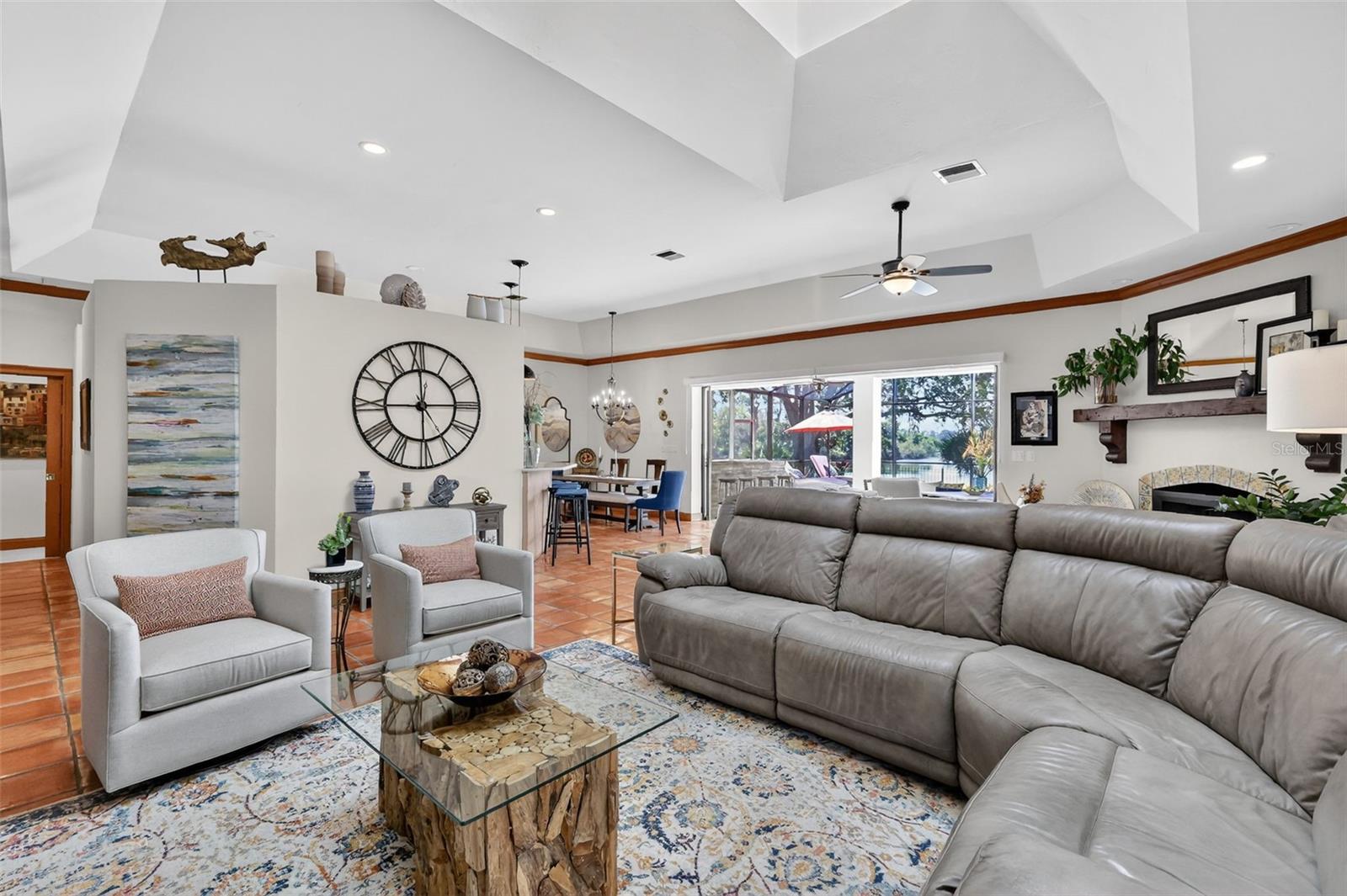 16238 E SHIRLEY SHORES RD, TAVARES, FL, 32778