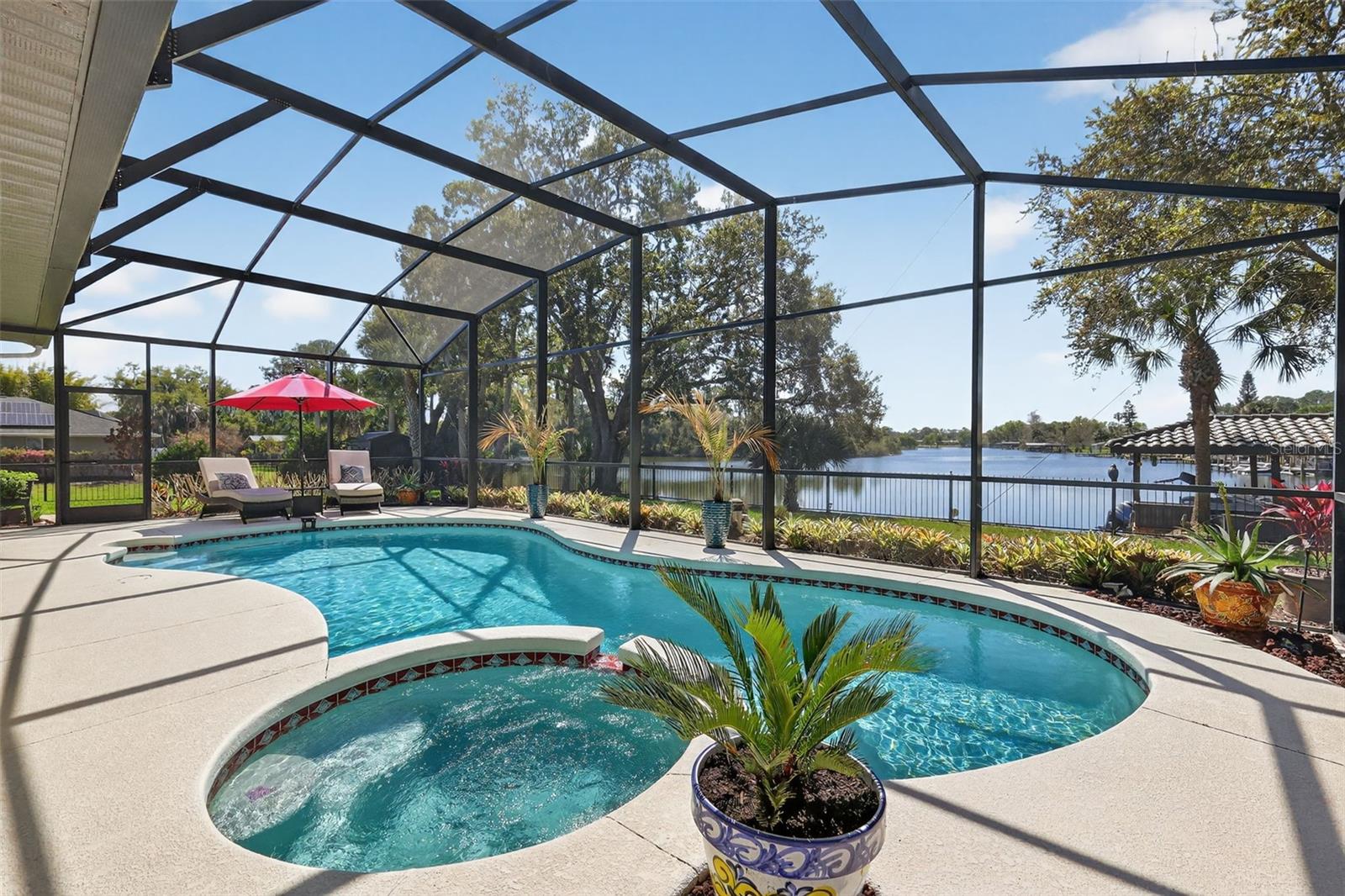 16238 E SHIRLEY SHORES RD, TAVARES, FL, 32778