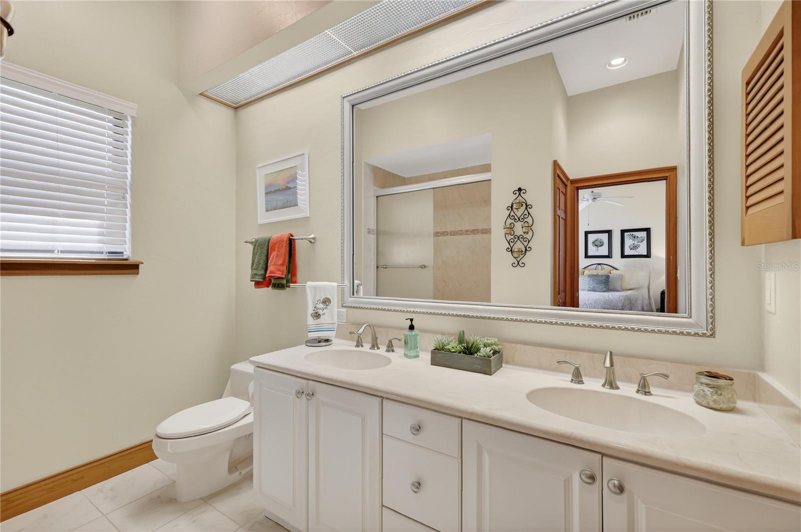 16238 E SHIRLEY SHORES RD, TAVARES, FL, 32778