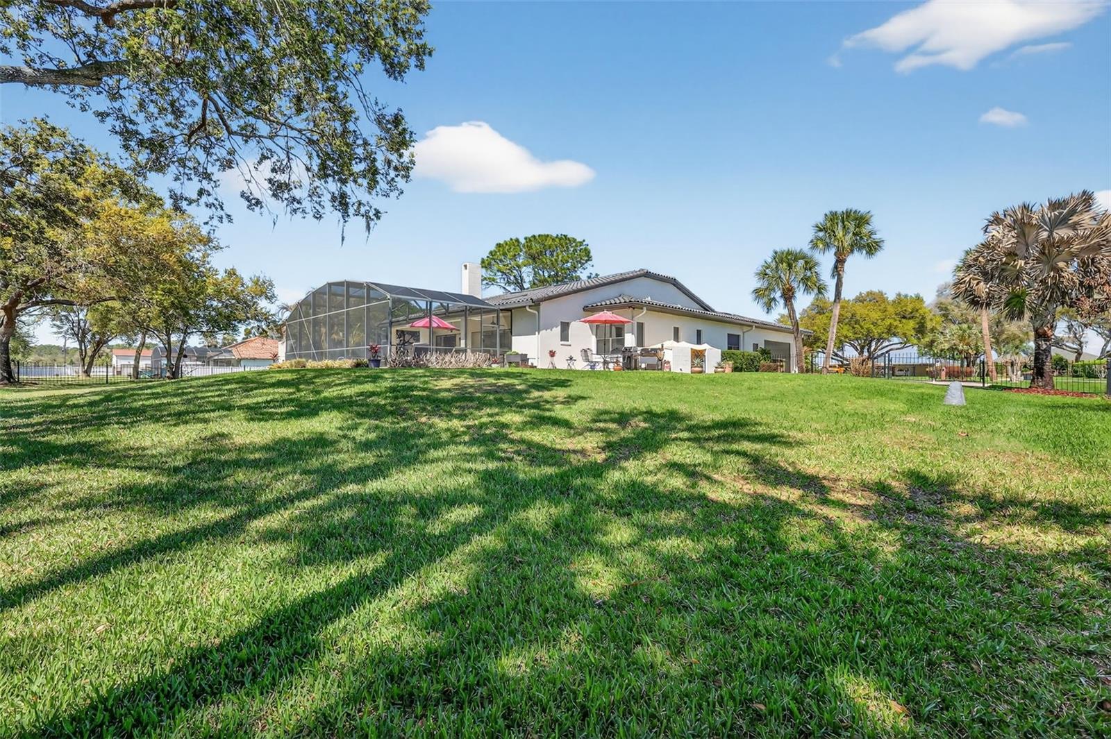 16238 E SHIRLEY SHORES RD, TAVARES, FL, 32778