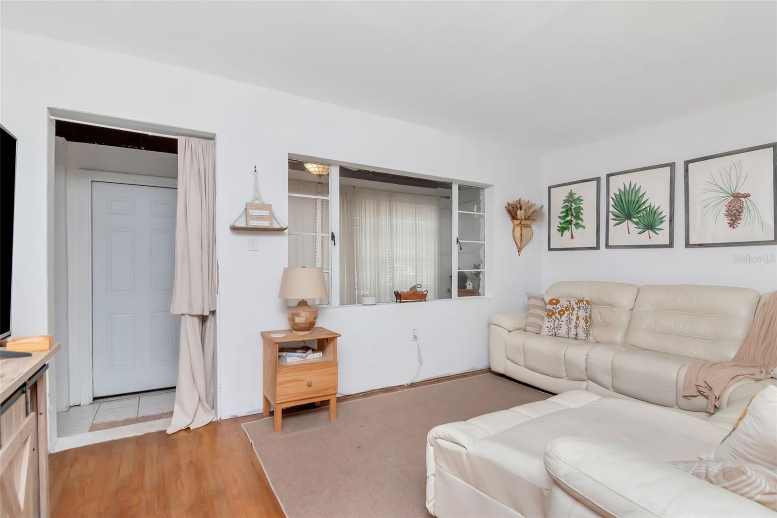 5834 MONTANA AVE, NEW PORT RICHEY, FL, 34652