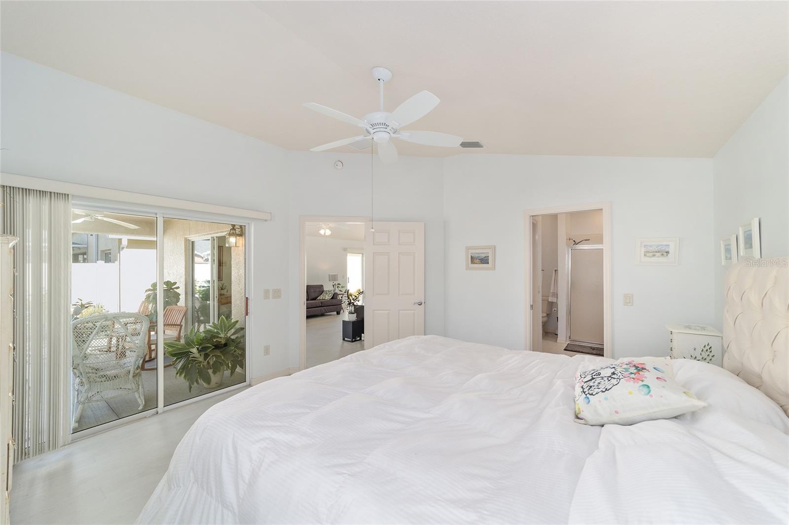 2303 NAUTILUS LN, THE VILLAGES, FL, 32162