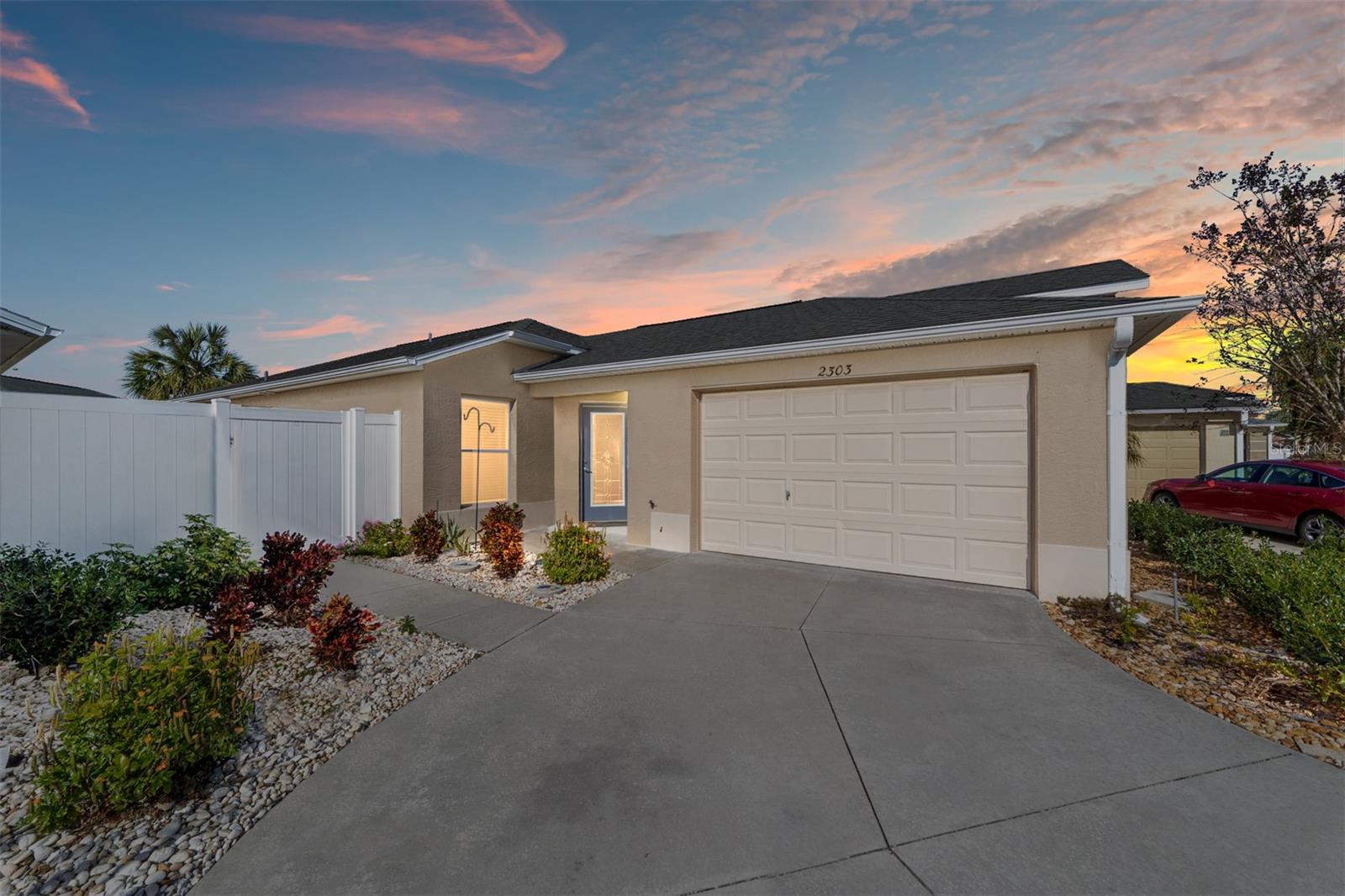 2303 NAUTILUS LN, THE VILLAGES, FL, 32162