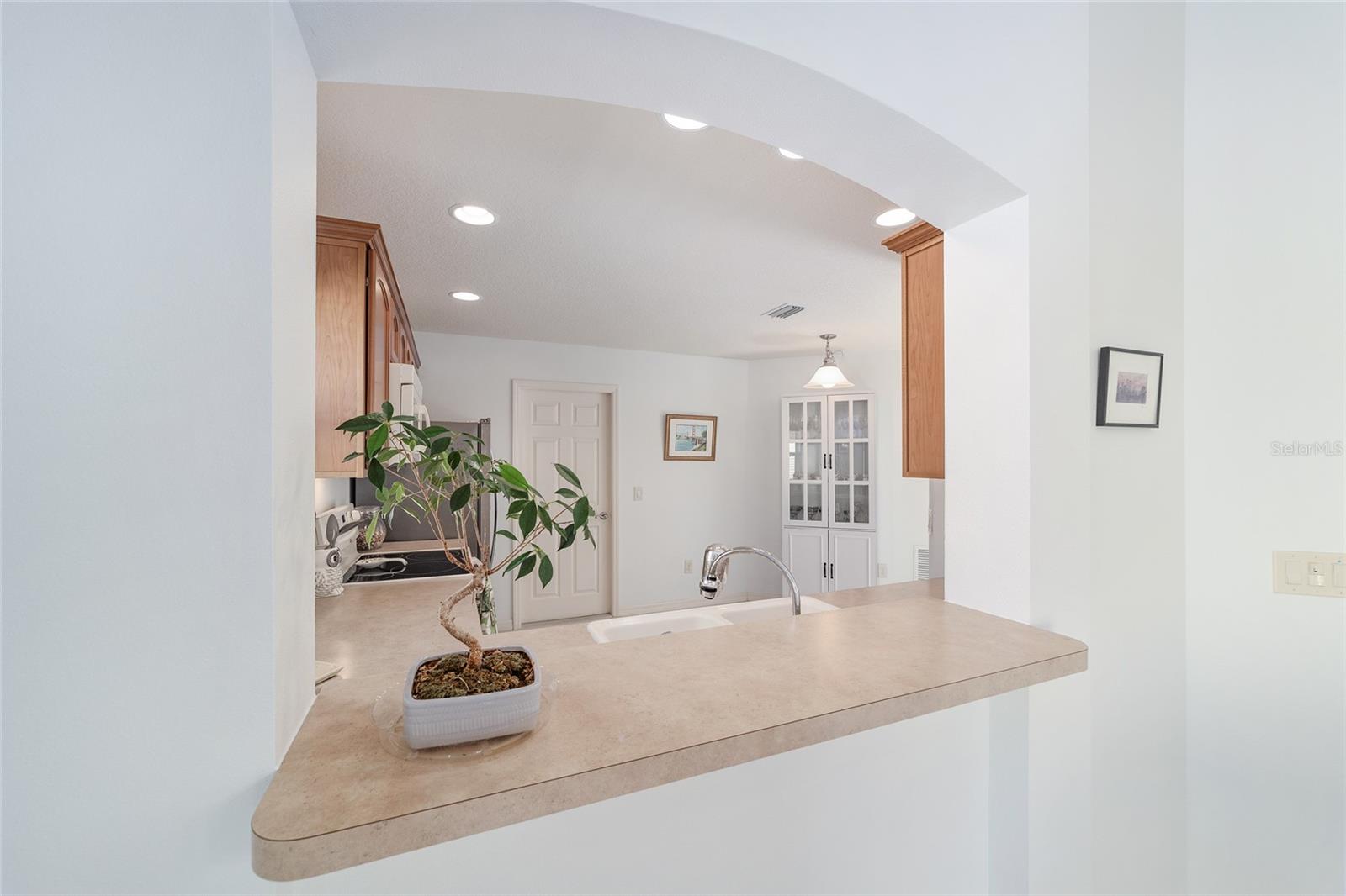 2303 NAUTILUS LN, THE VILLAGES, FL, 32162