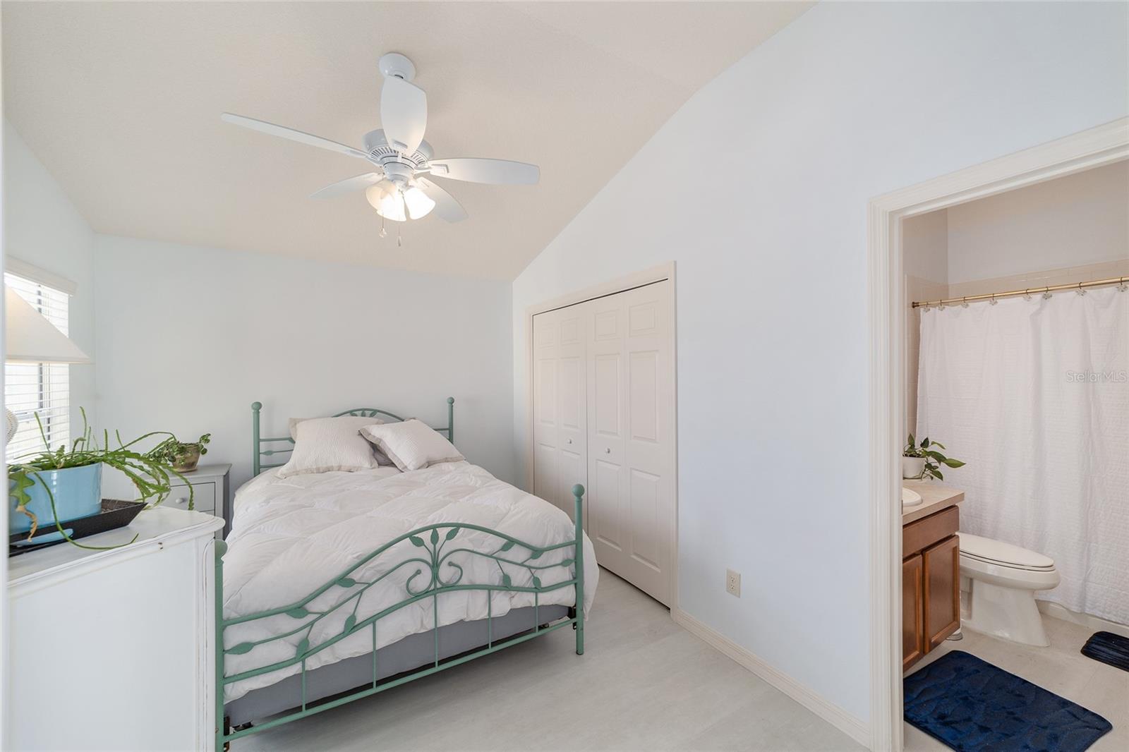2303 NAUTILUS LN, THE VILLAGES, FL, 32162