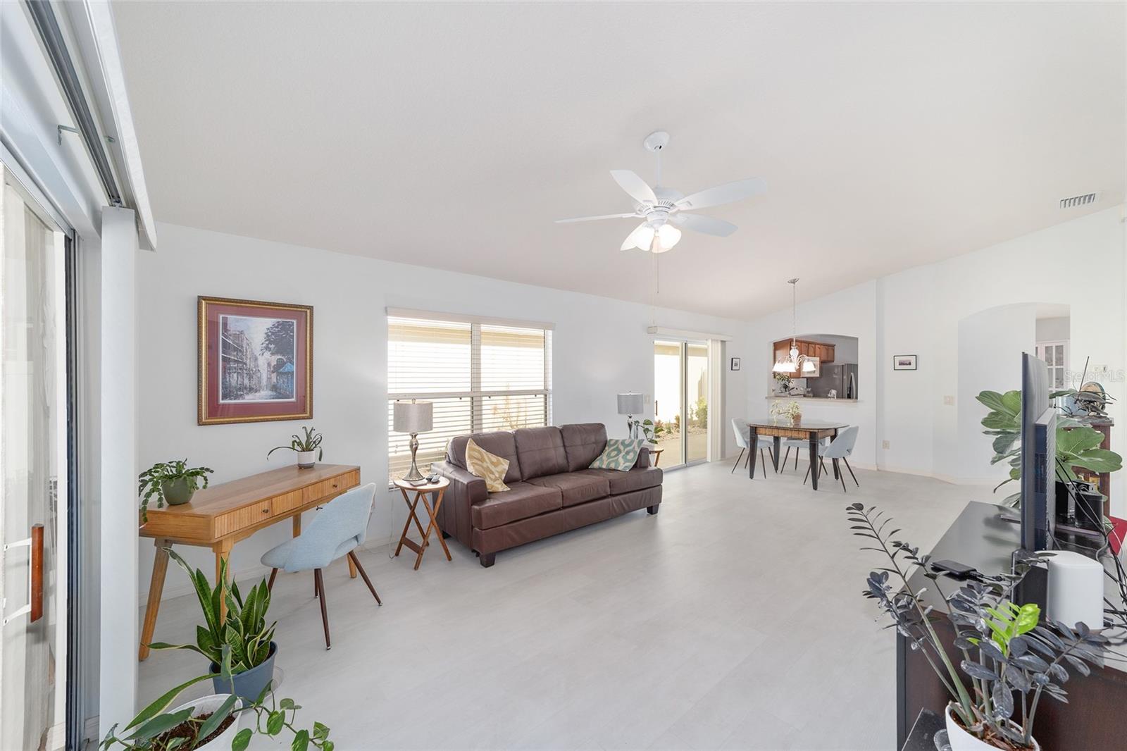 2303 NAUTILUS LN, THE VILLAGES, FL, 32162
