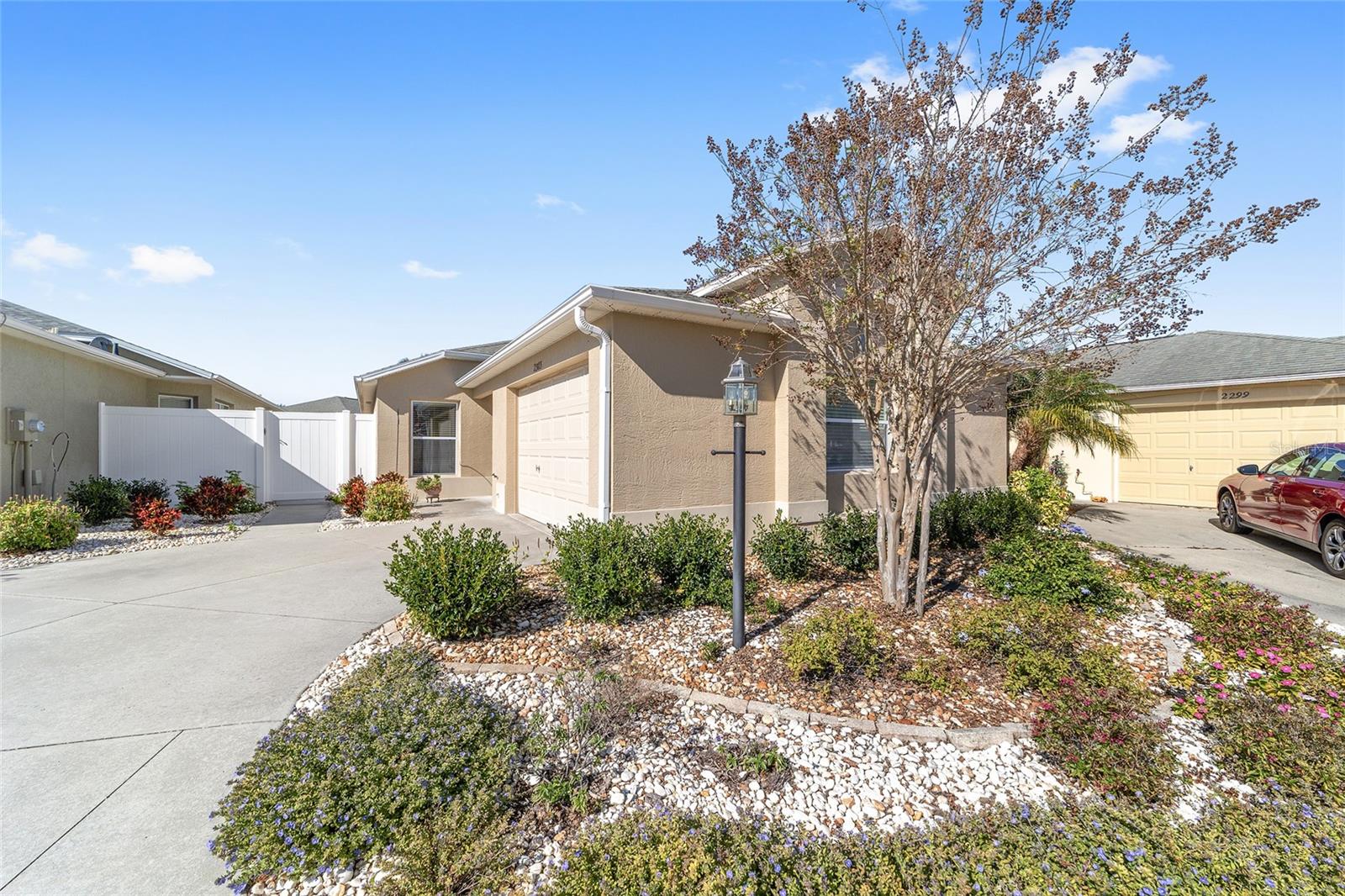 2303 NAUTILUS LN, THE VILLAGES, FL, 32162