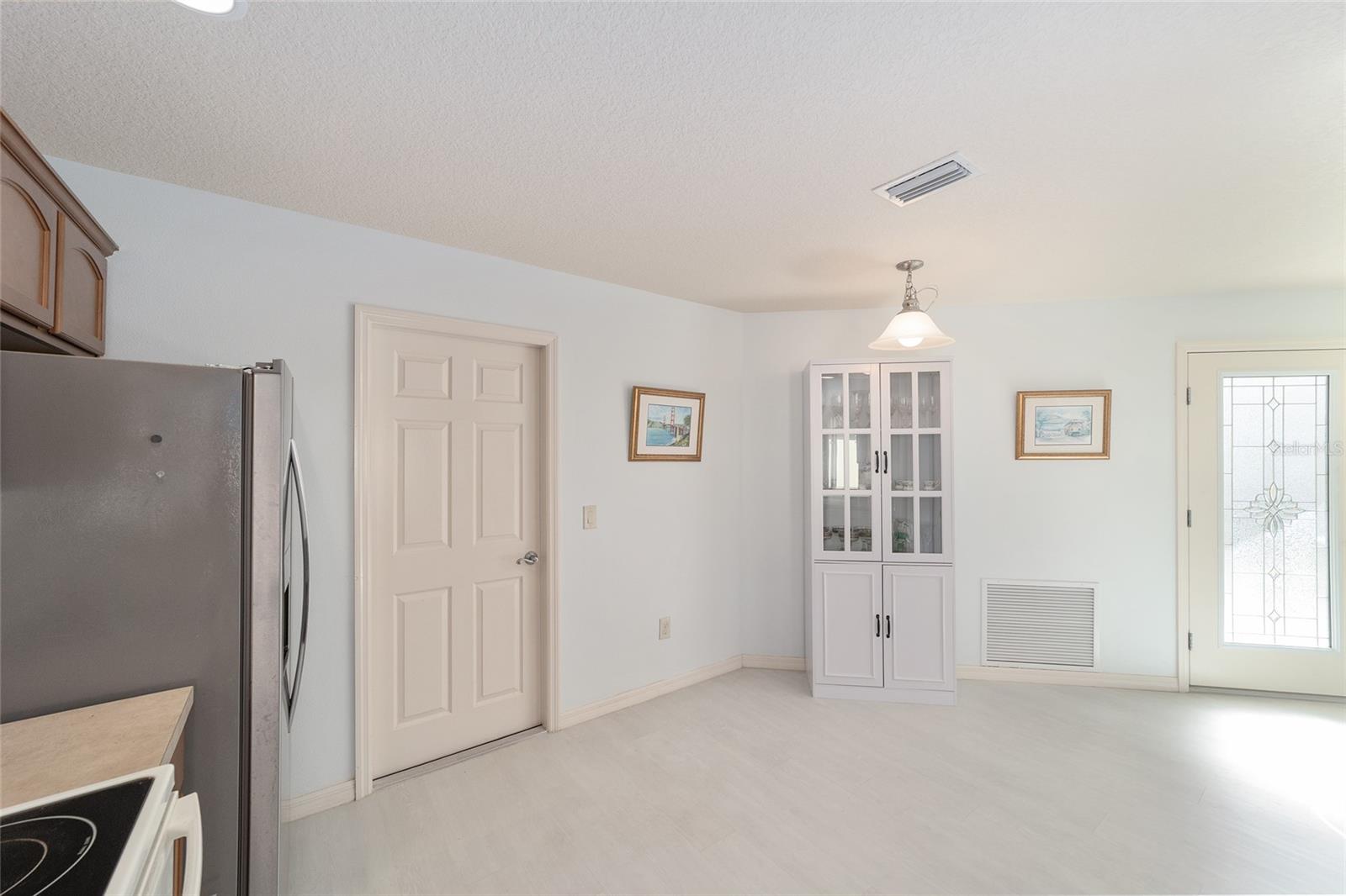 2303 NAUTILUS LN, THE VILLAGES, FL, 32162