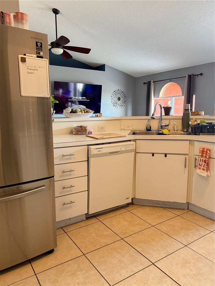 407 BLACKBIRD WAY, KISSIMMEE, FL, 34759