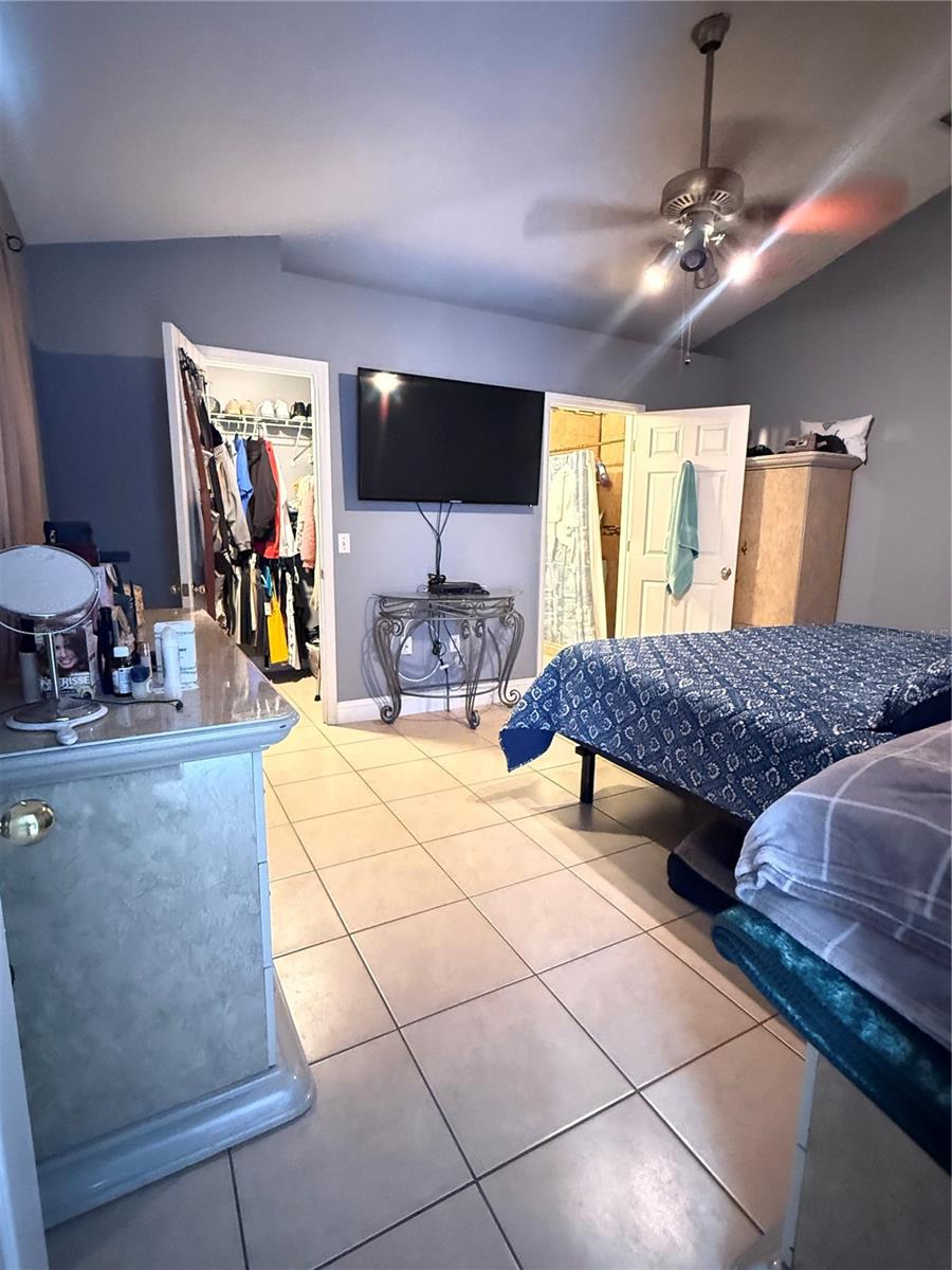 407 BLACKBIRD WAY, KISSIMMEE, FL, 34759