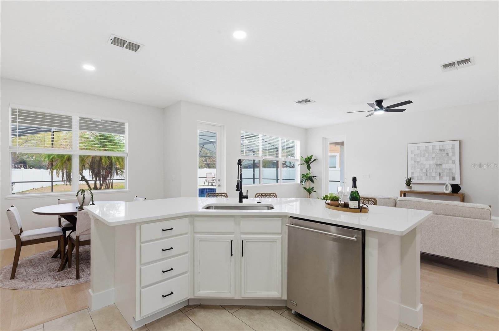 447 SPRING RIVER DR, ORLANDO, FL, 32828