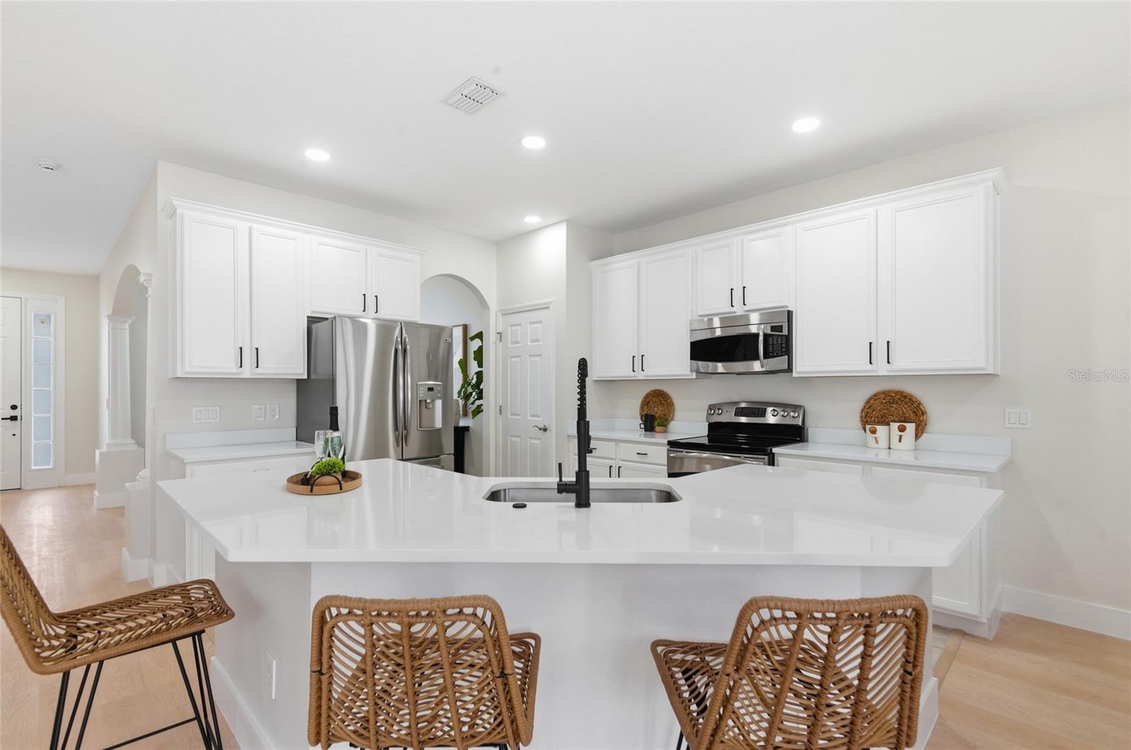 447 SPRING RIVER DR, ORLANDO, FL, 32828