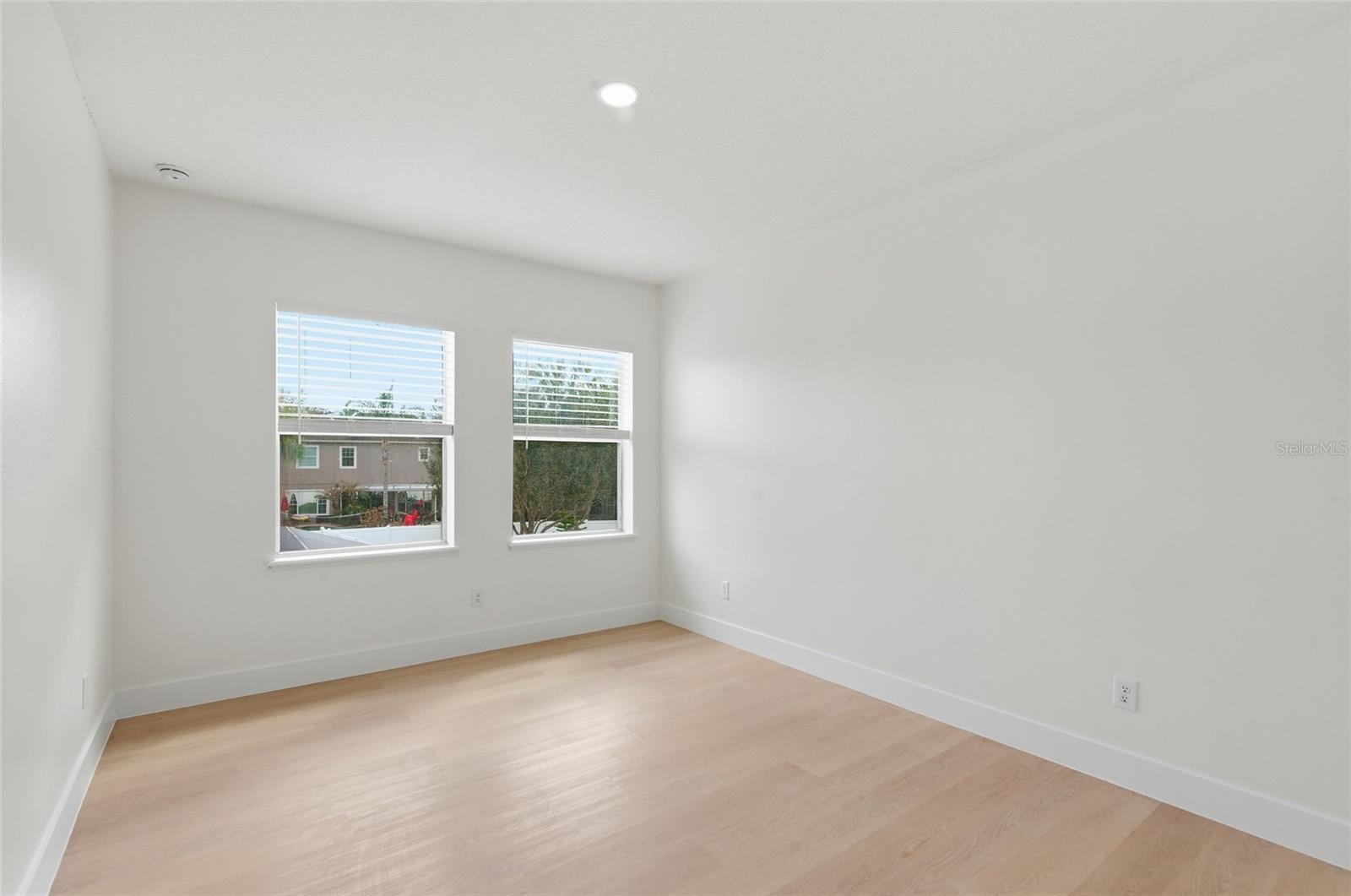 447 SPRING RIVER DR, ORLANDO, FL, 32828