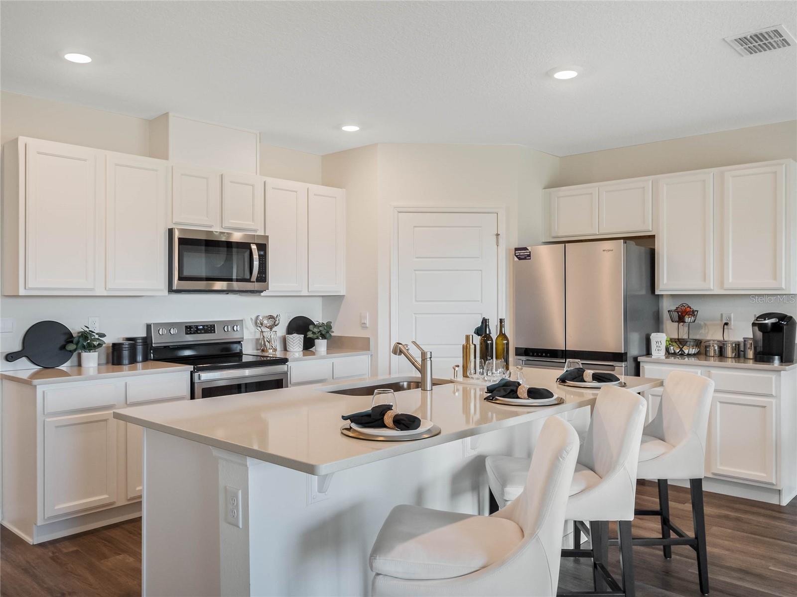 5297 GREENHEART AVE, MOUNT DORA, FL, 32757