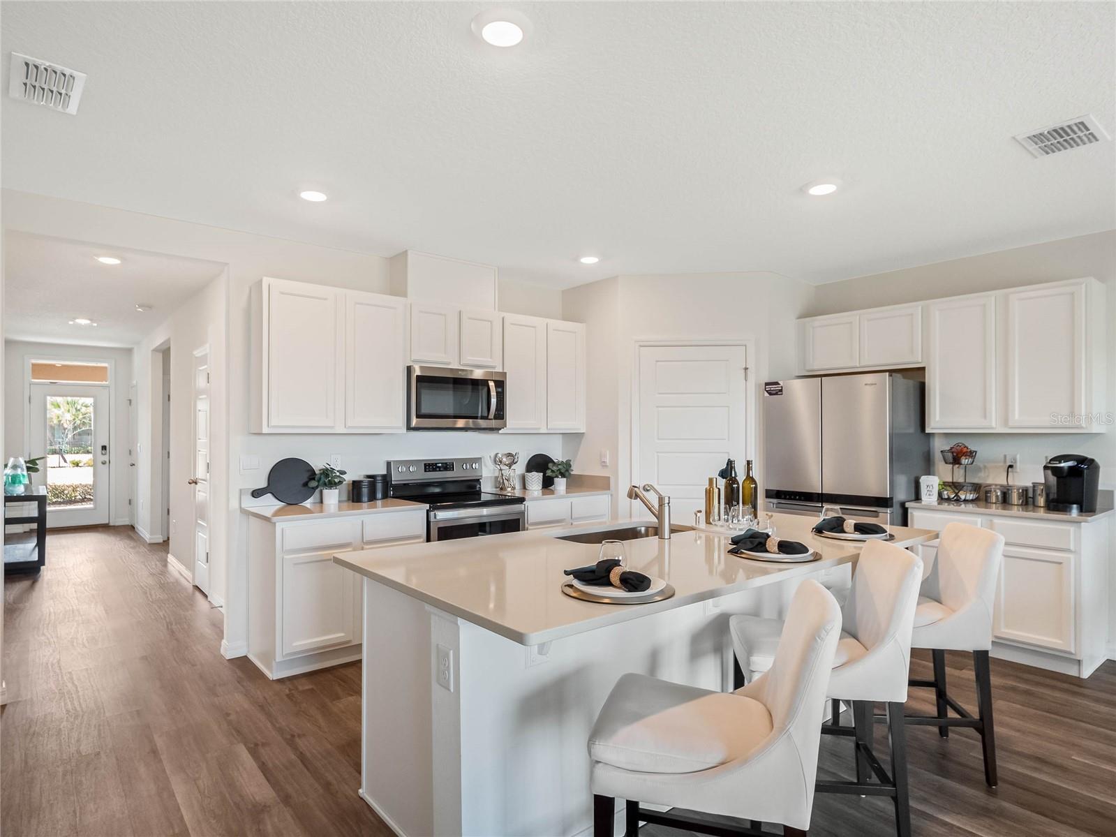 5297 GREENHEART AVE, MOUNT DORA, FL, 32757