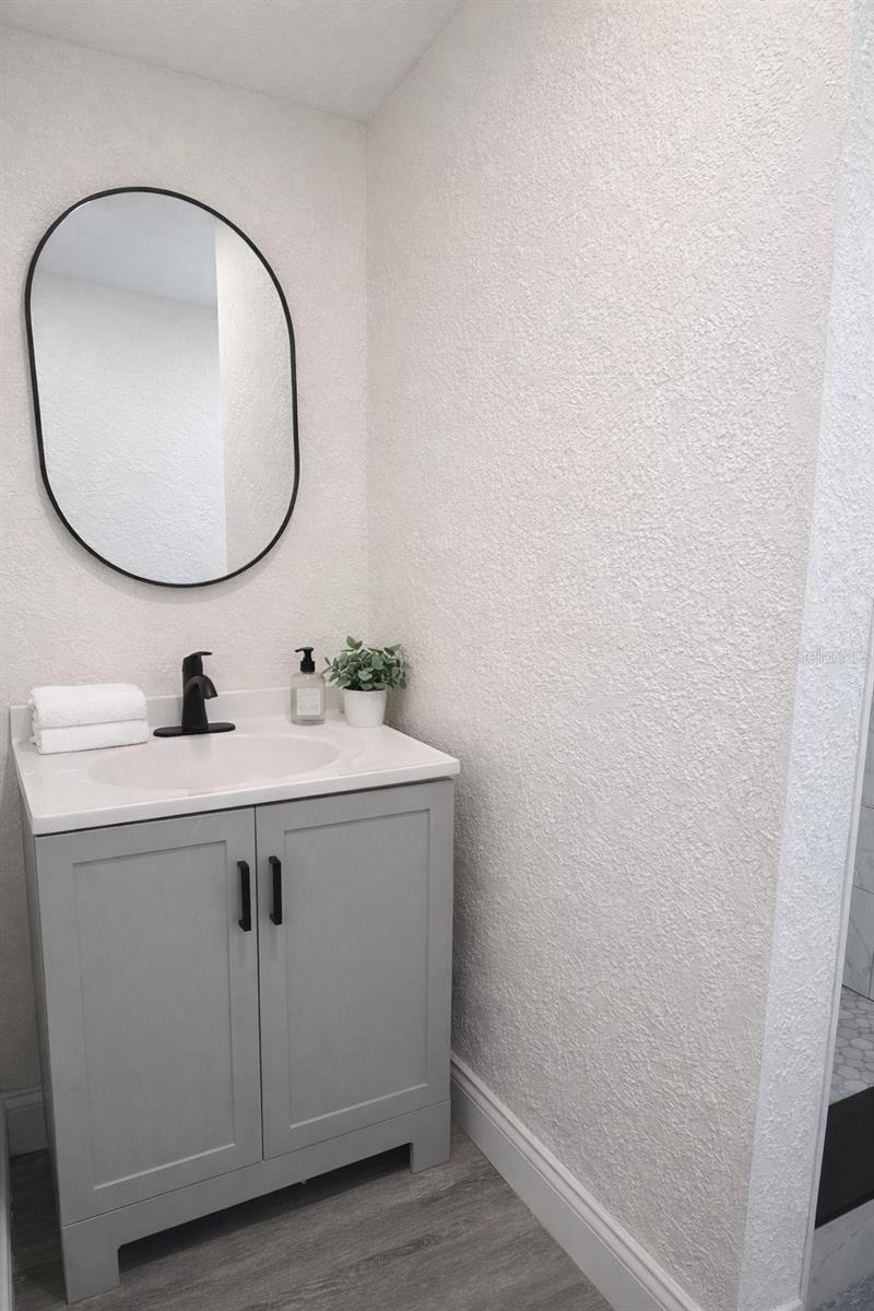 713 THOMAS AVE, COCOA, FL, 32922